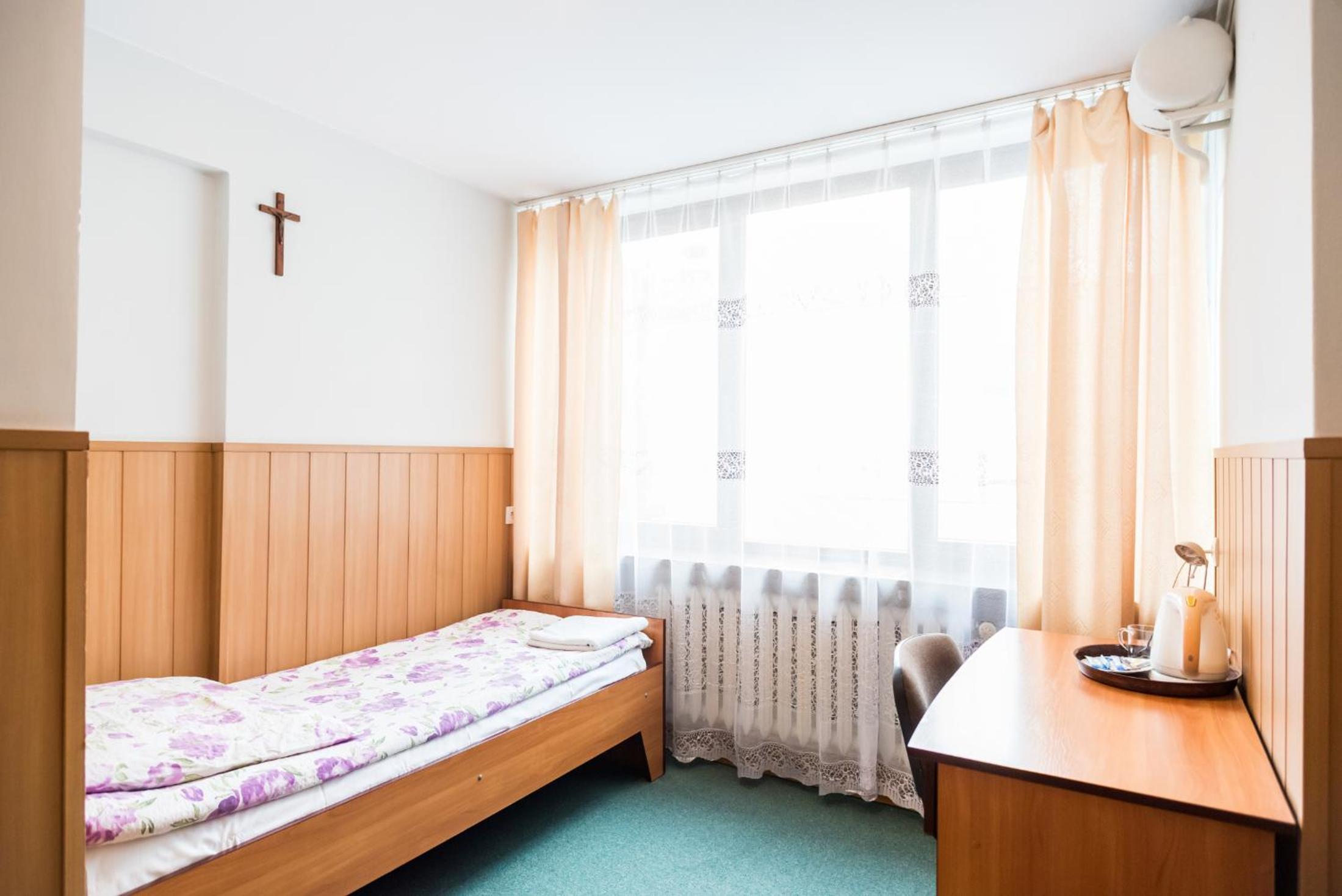 Single Room - Disability Access