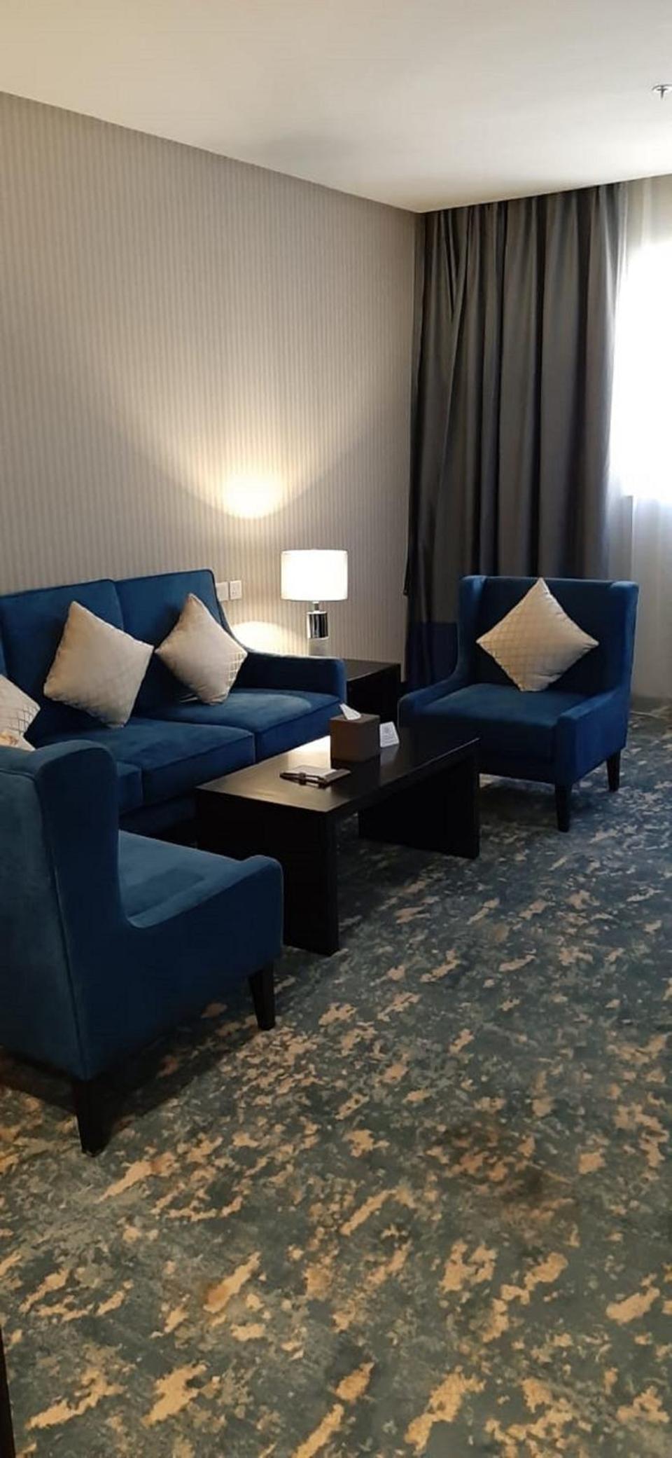 Deluxe Junior Suite - Photo 1