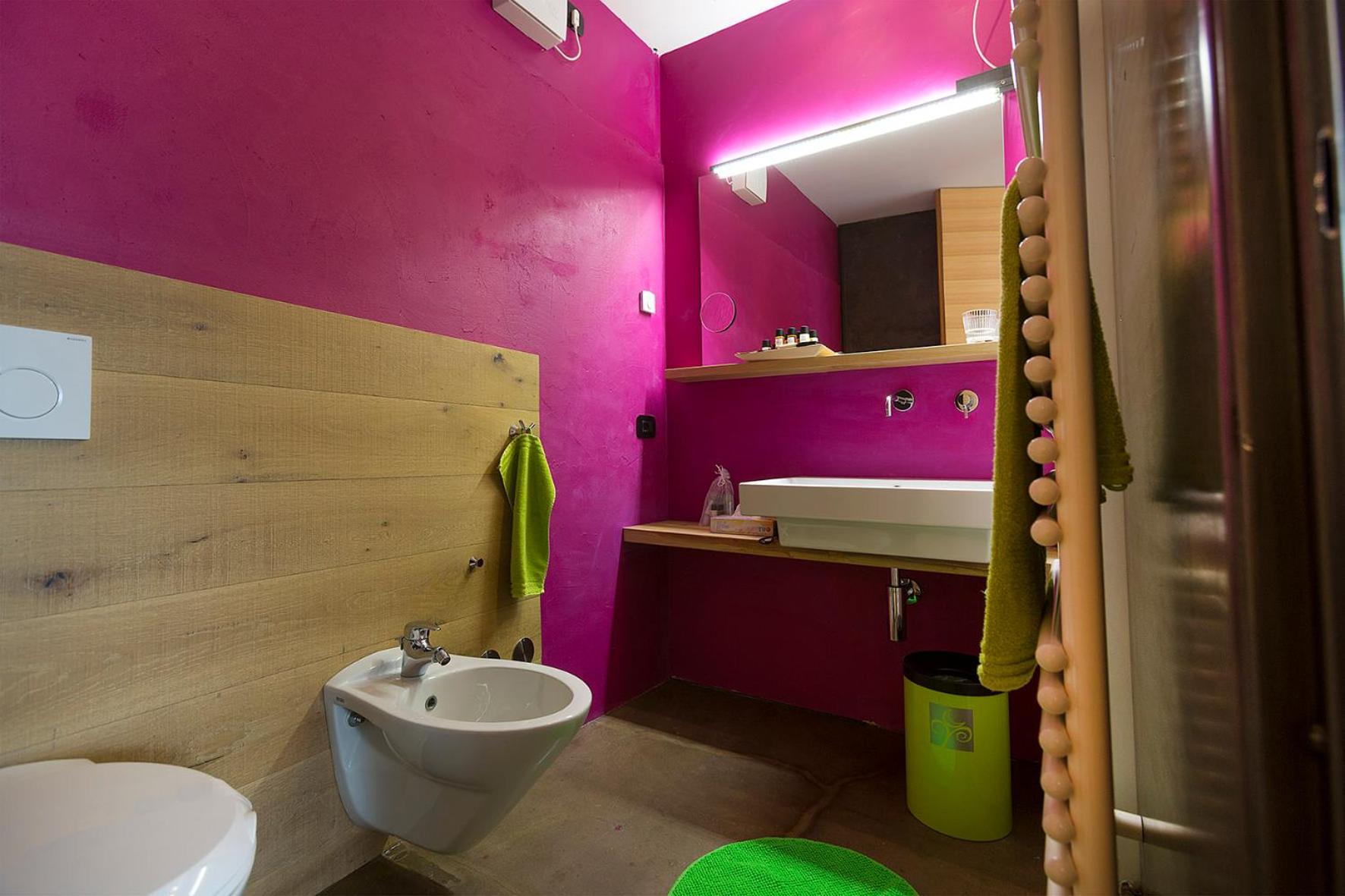 Suite with Garden - Photo 2