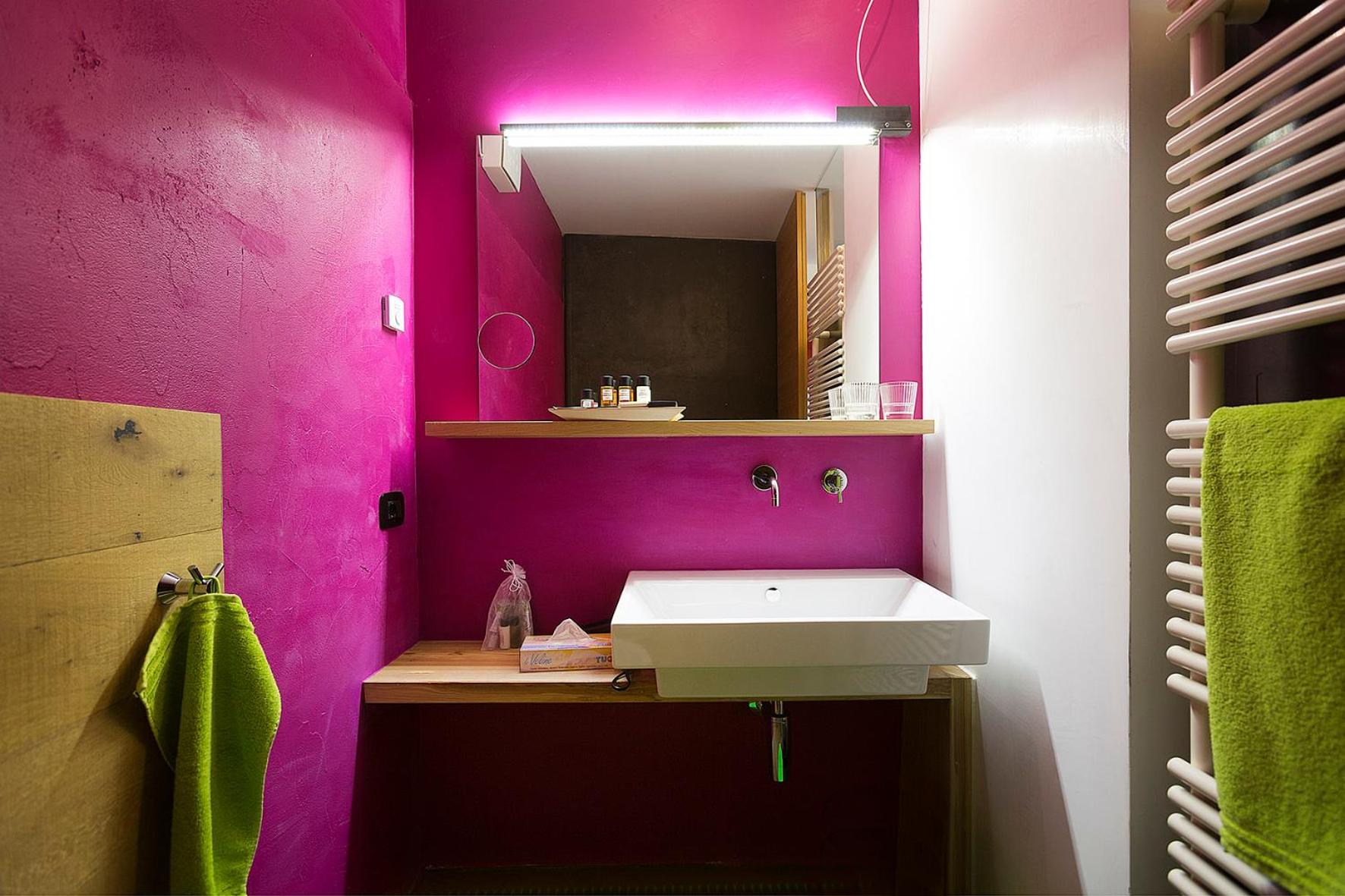 Suite with Garden - Photo 3