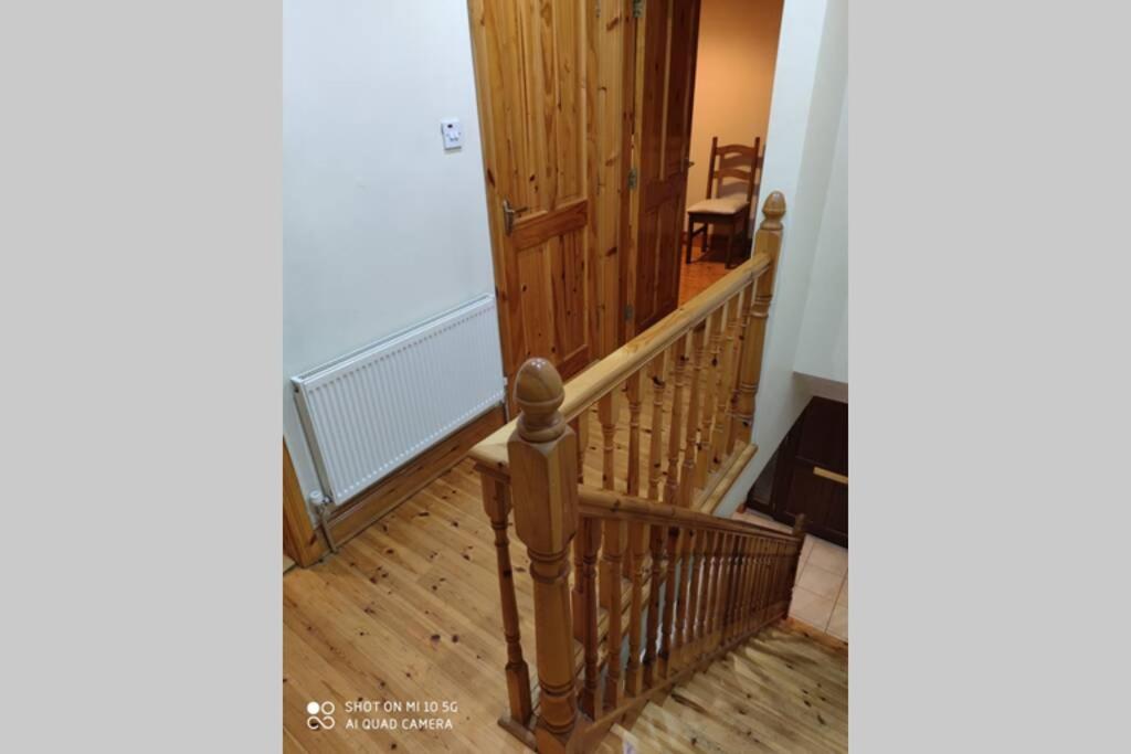 Two-Bedroom House - Photo 4