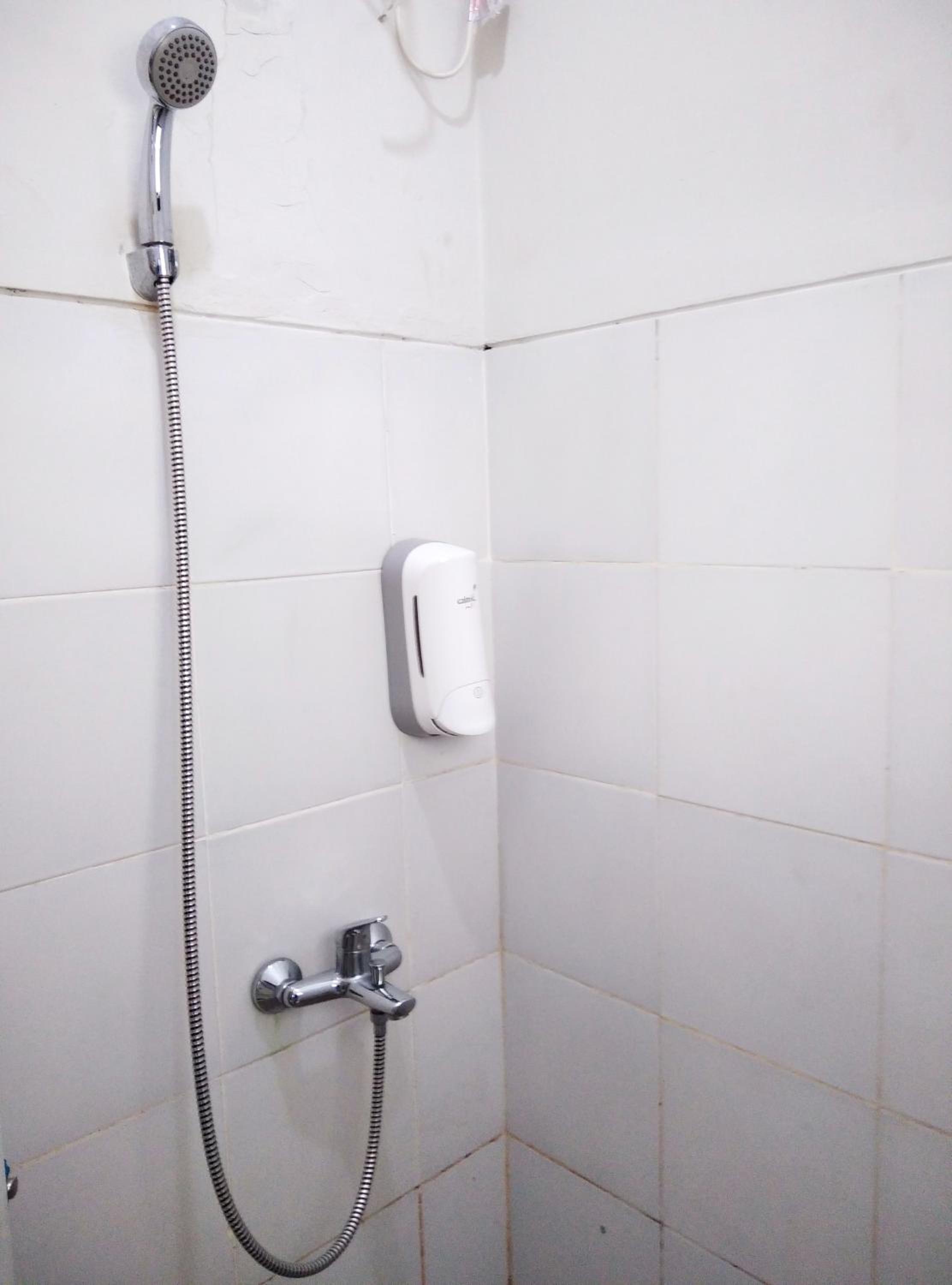 Standard Double Room - Photo 2