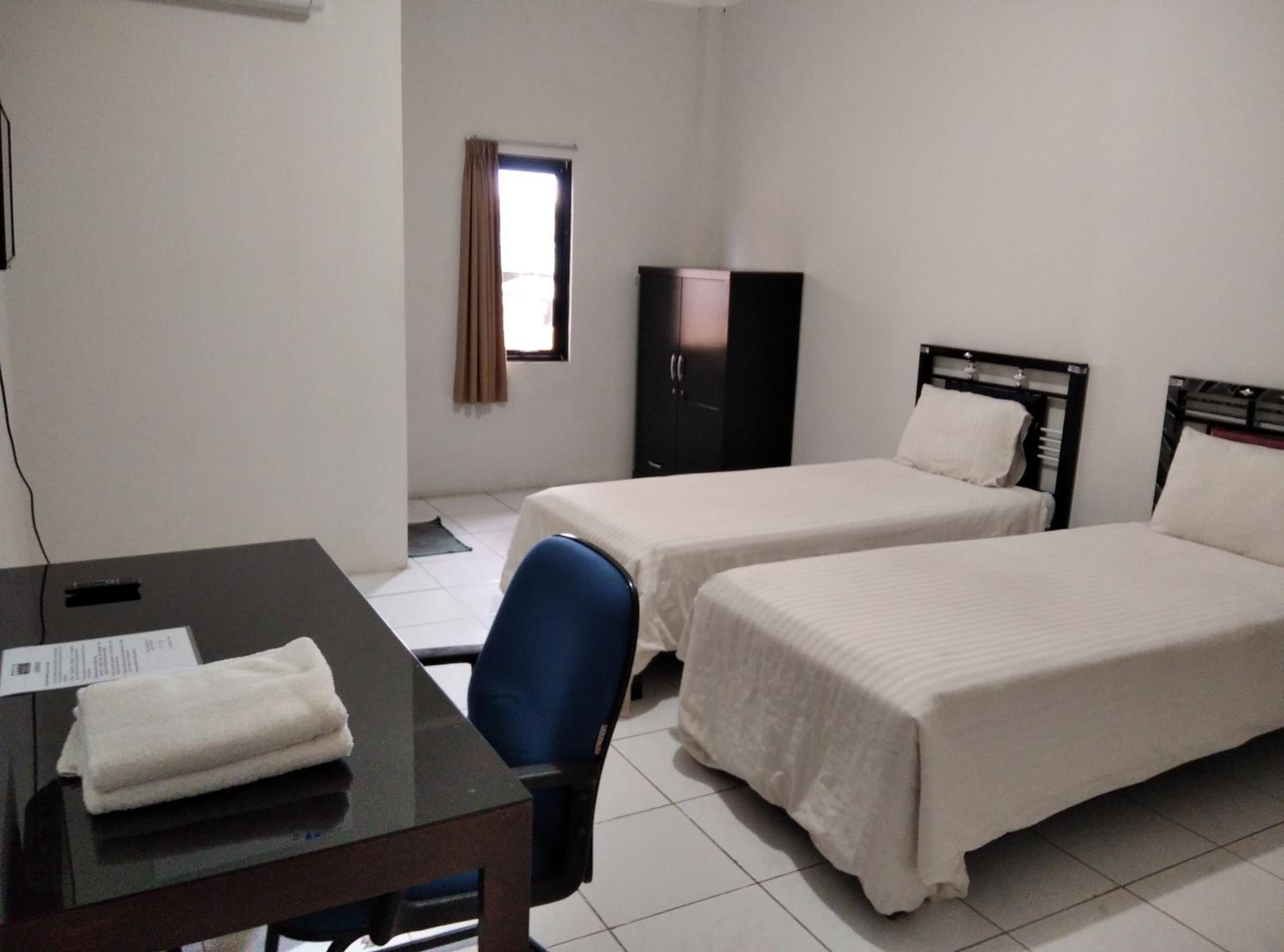 Deluxe Twin Room - Photo 1