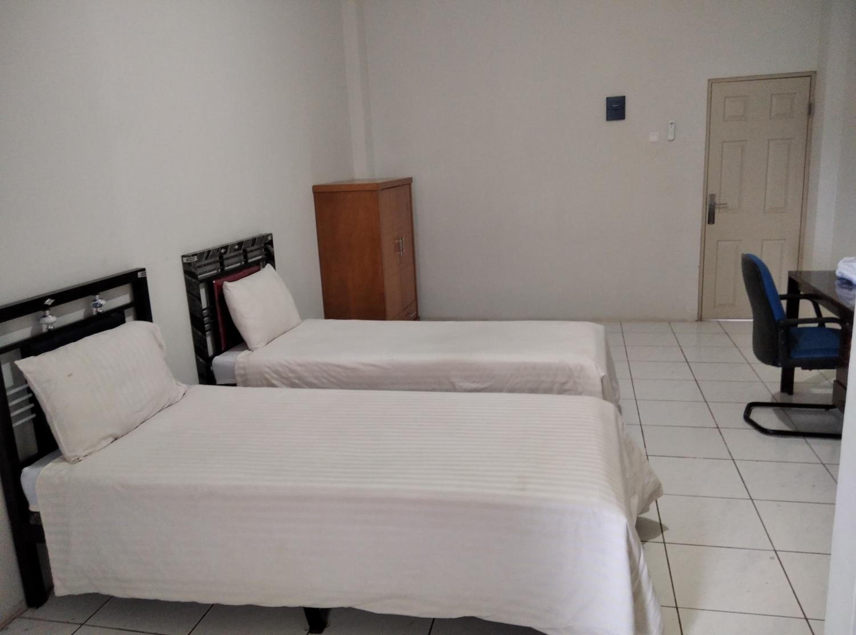 Deluxe Twin Room - Photo 7
