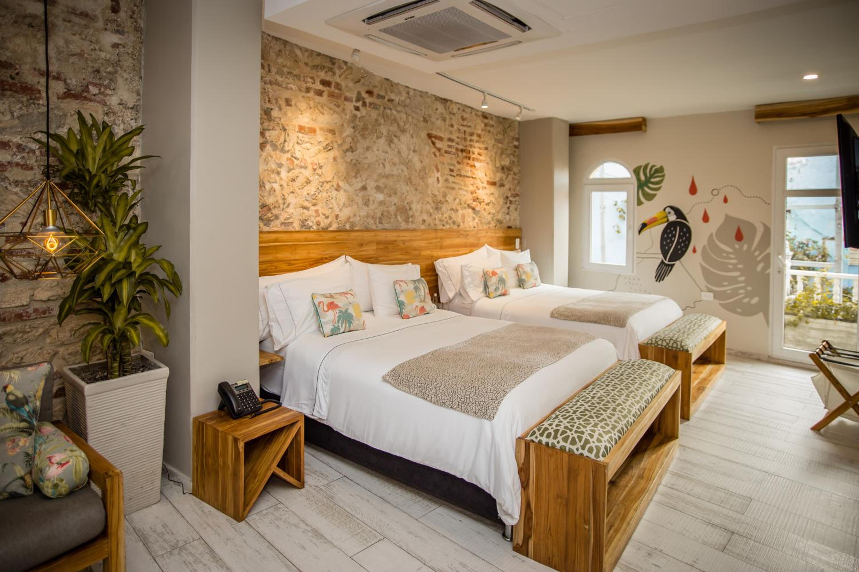 Deluxe Queen Room with Two Queen Beds photo 1