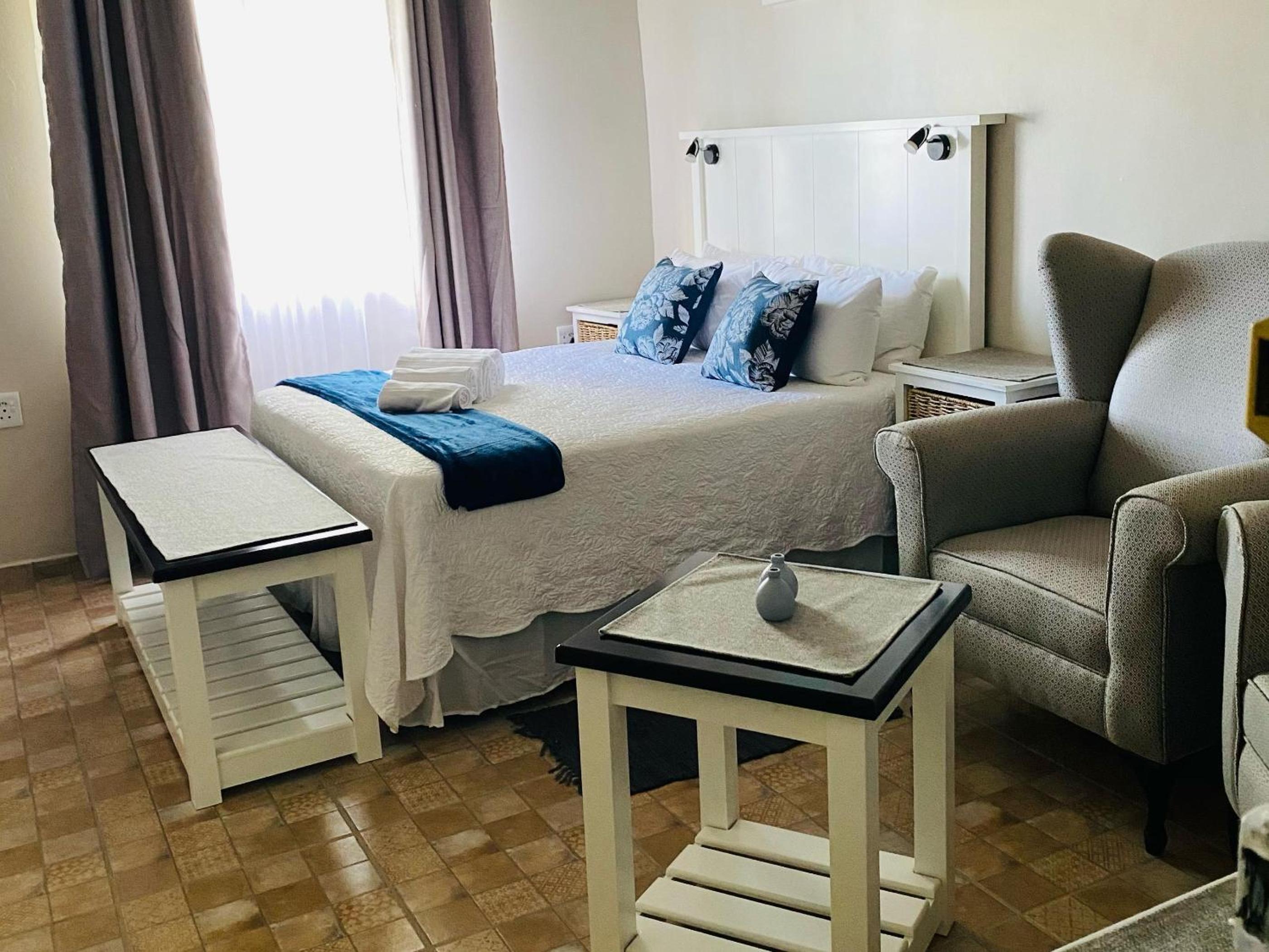  Double Room - Photo 11