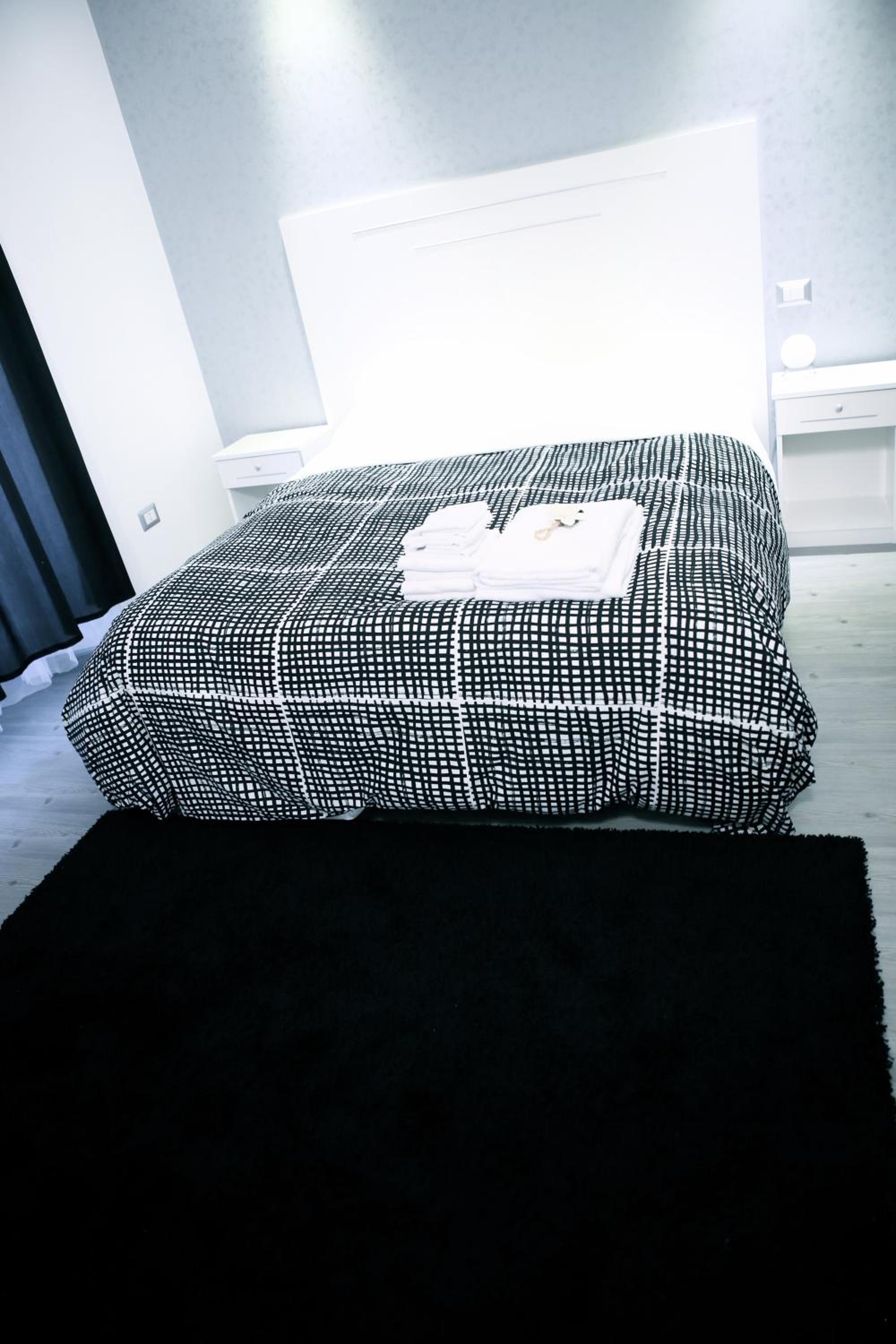 Triple Room with Private External Bathroom photo 1