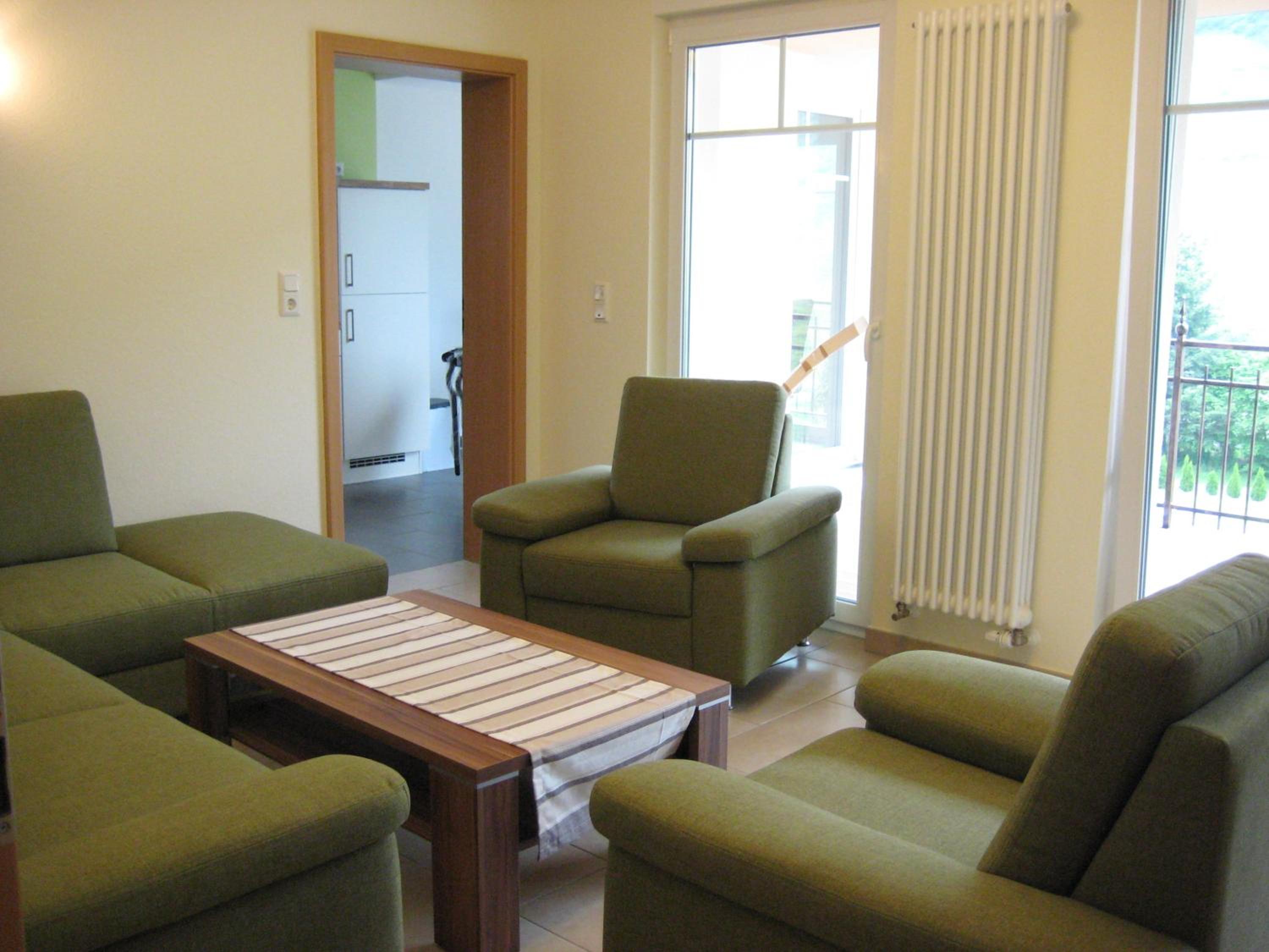 One-Bedroom Apartment photo 1