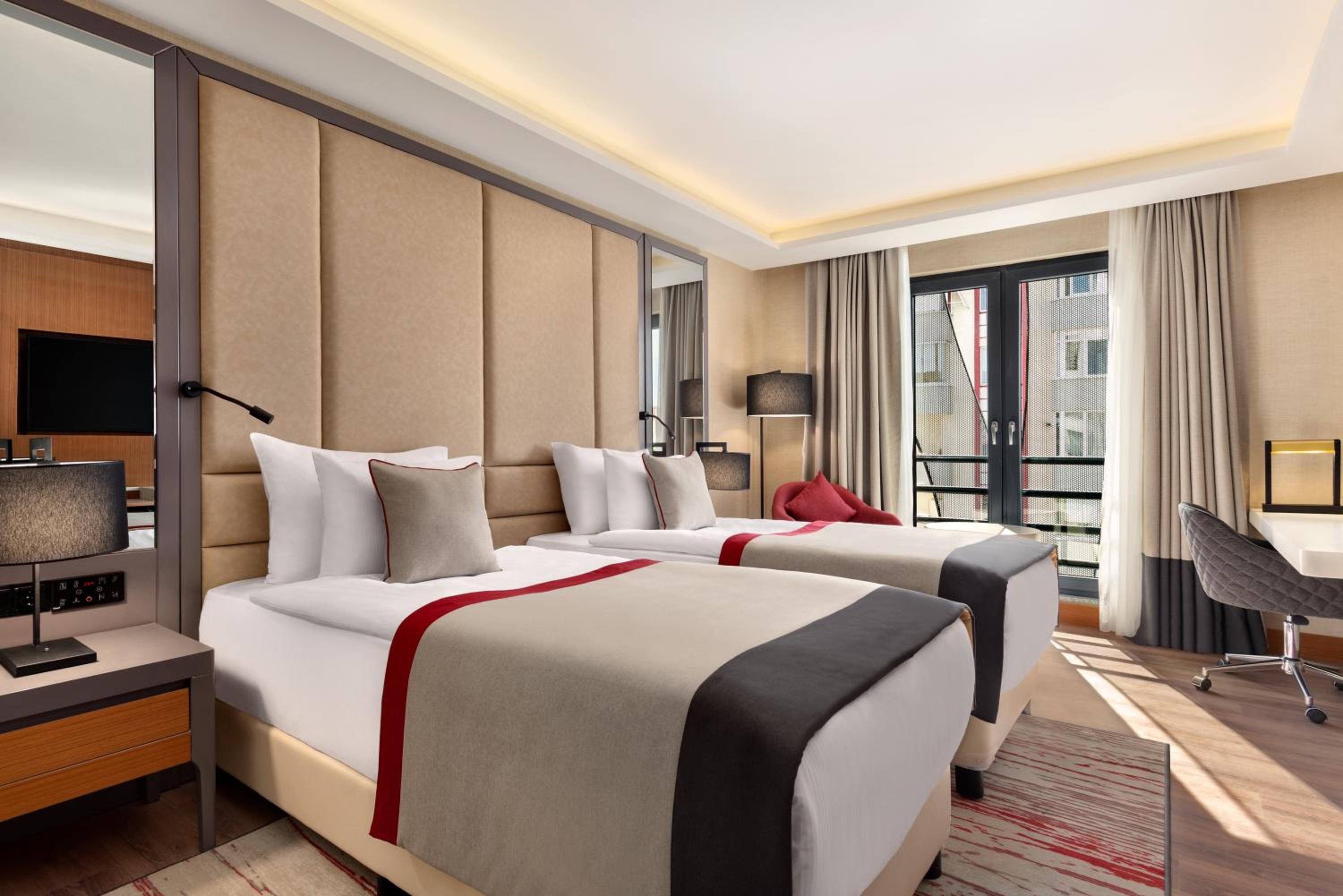 Twin Room - Non-Smoking