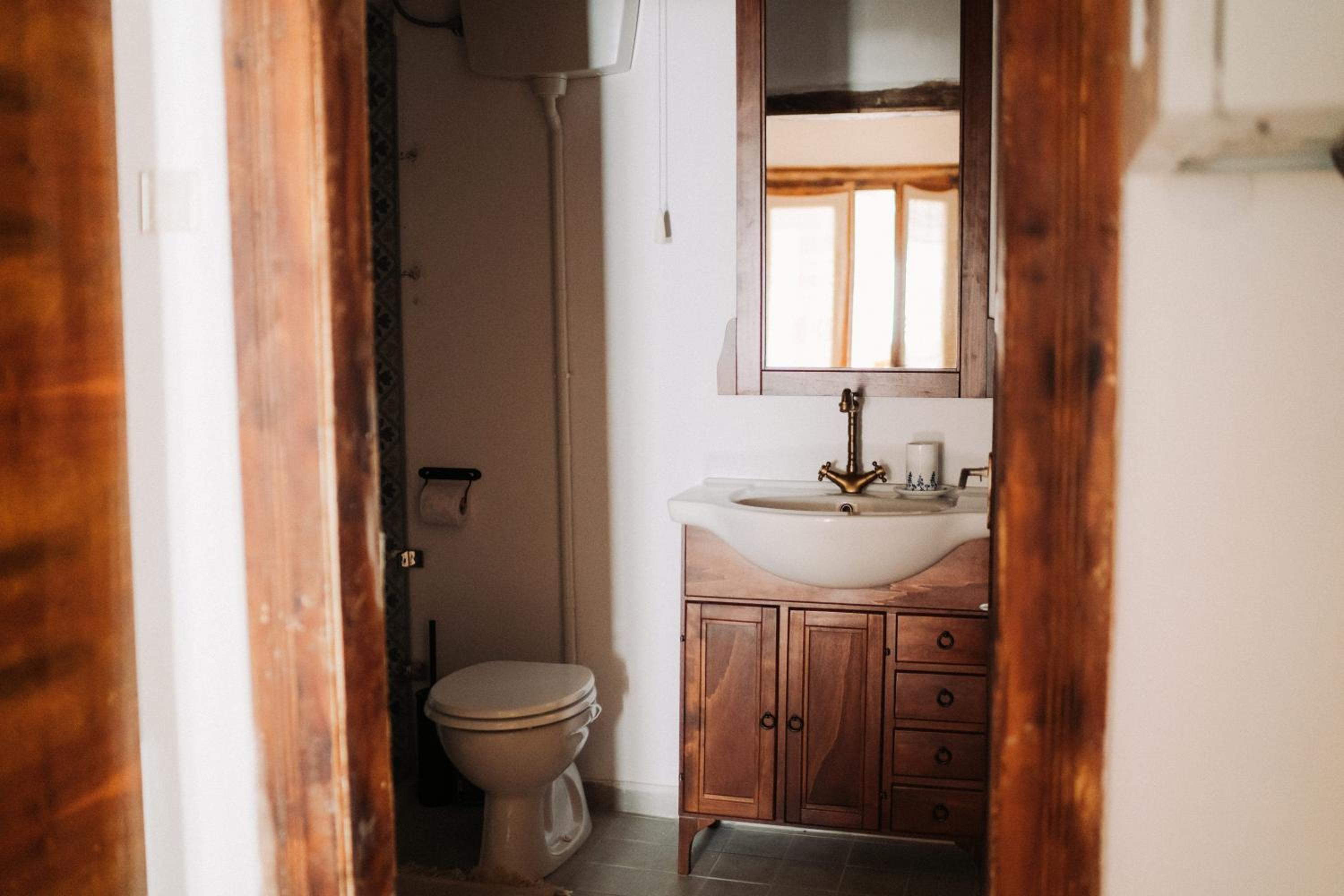 Four-Bedroom House - Photo 10