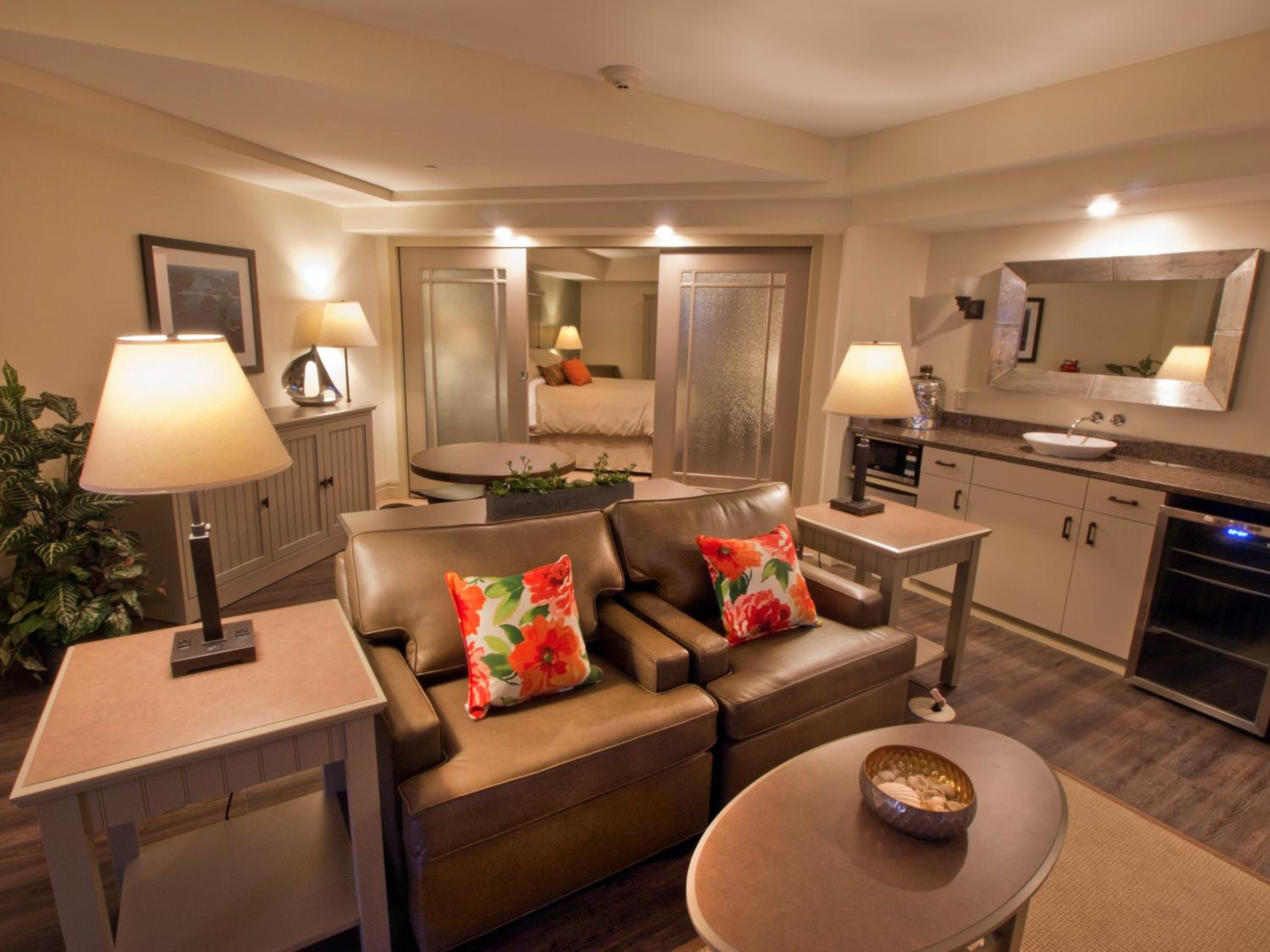 Admiral Suite