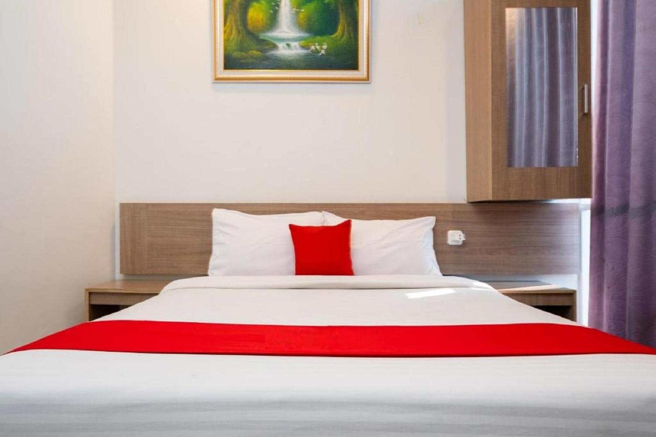 Deluxe Room - Photo 4
