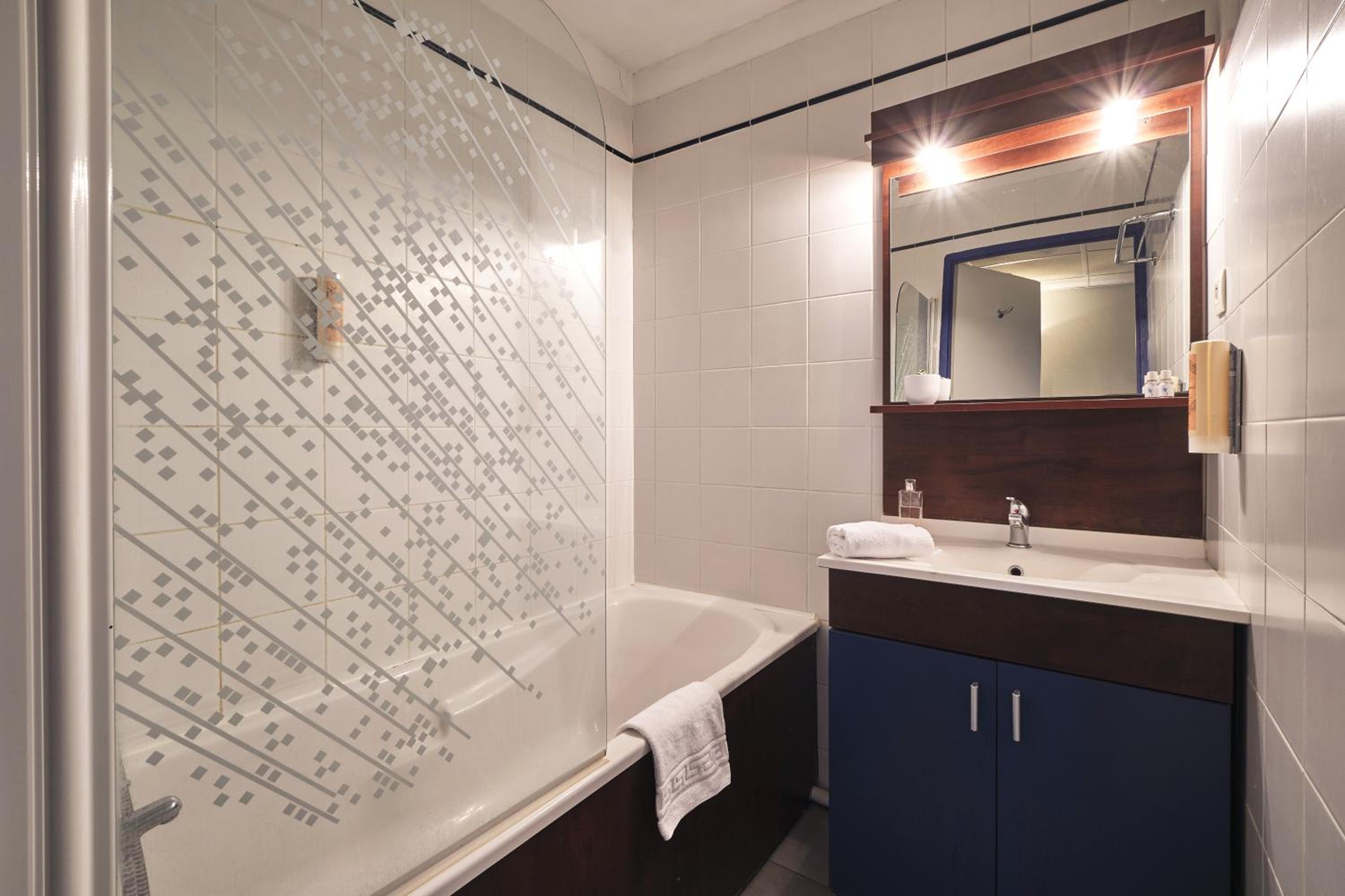 Superior Single Room - Non-Smoking photo 2