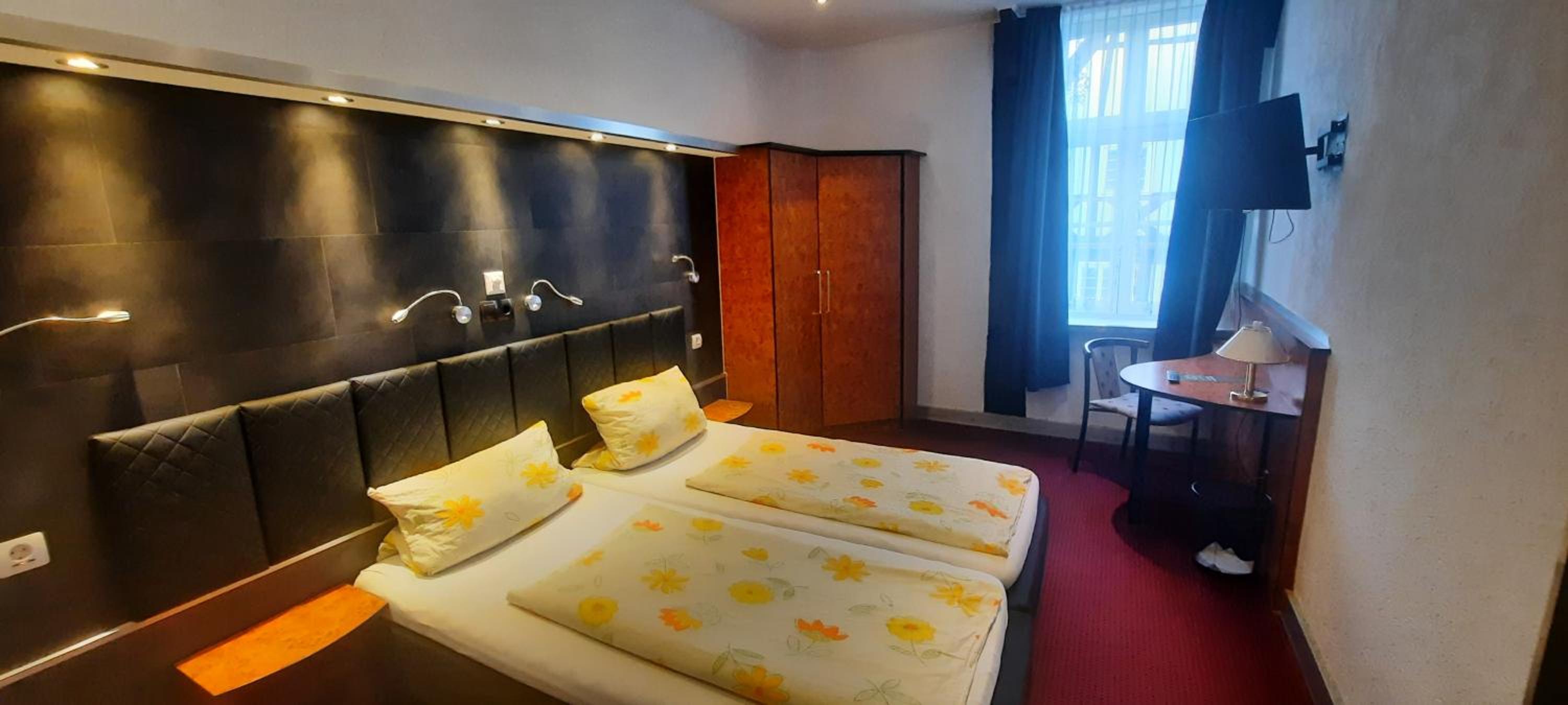 Superior Double Room - Photo 4