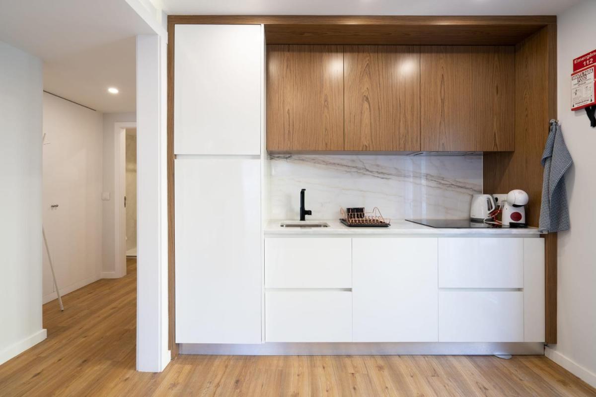 Apartment photo 2