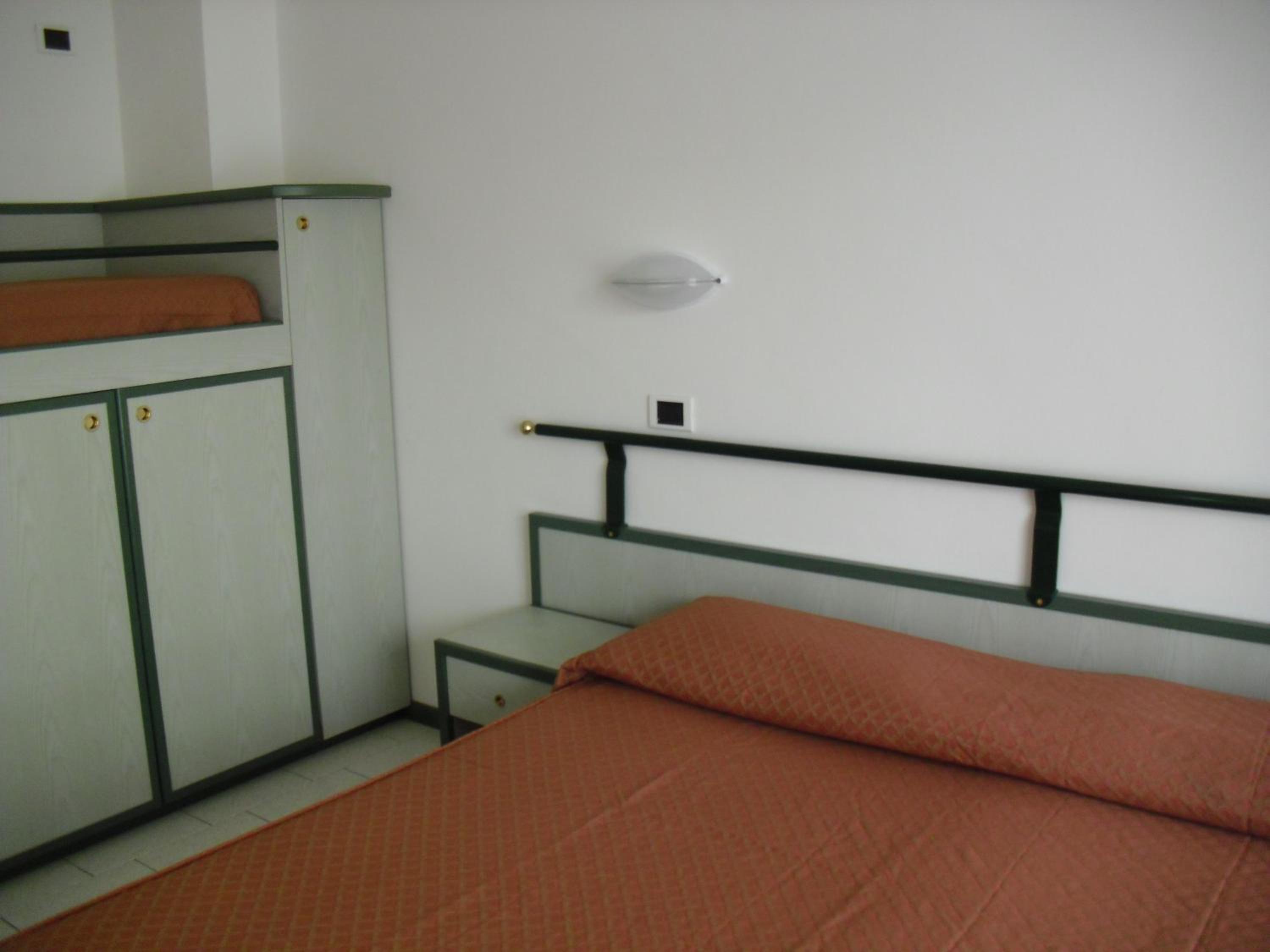 One-Bedroom Apartment with Balcony photo 3