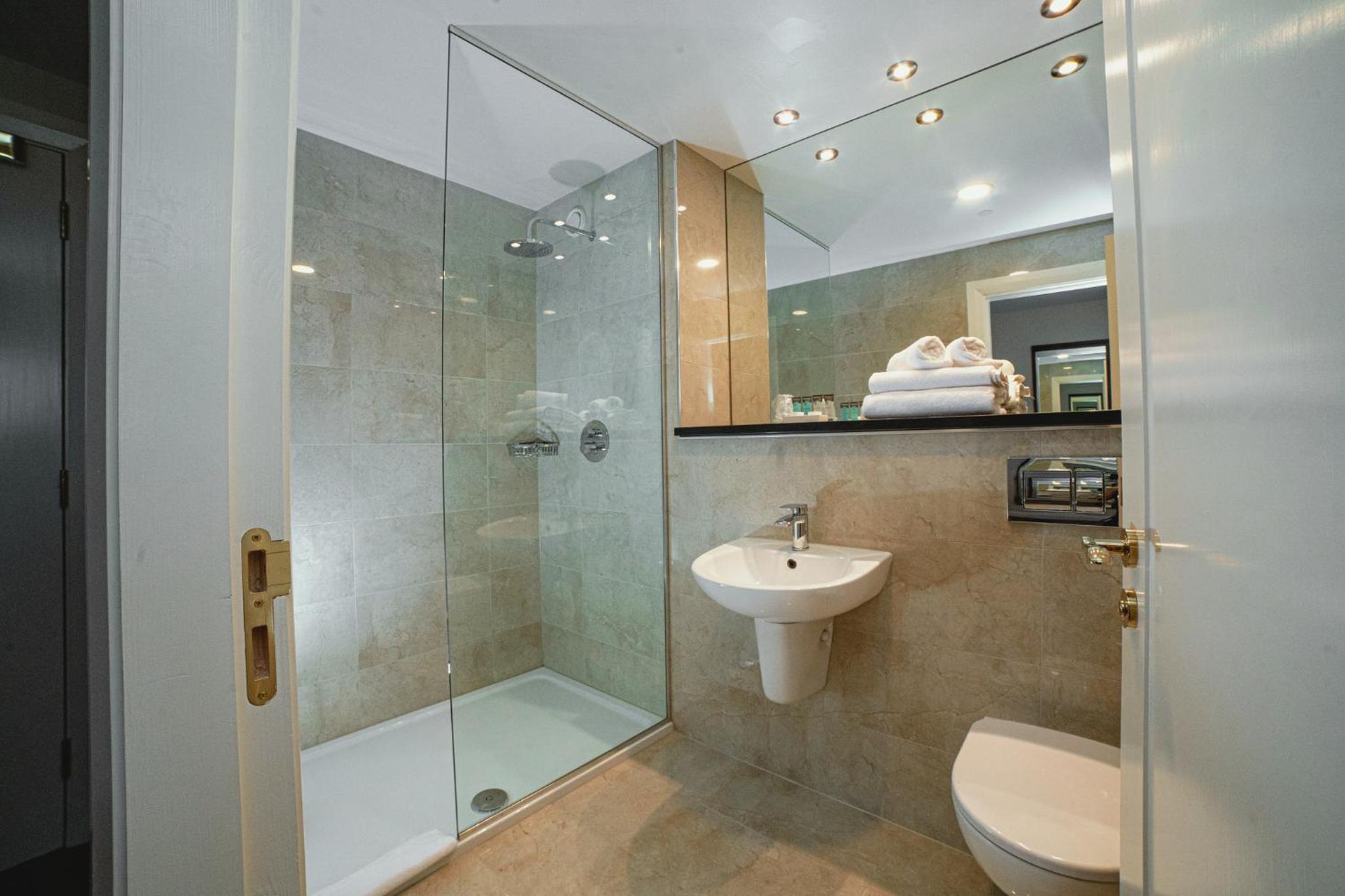 Deluxe Double Room - Photo 6