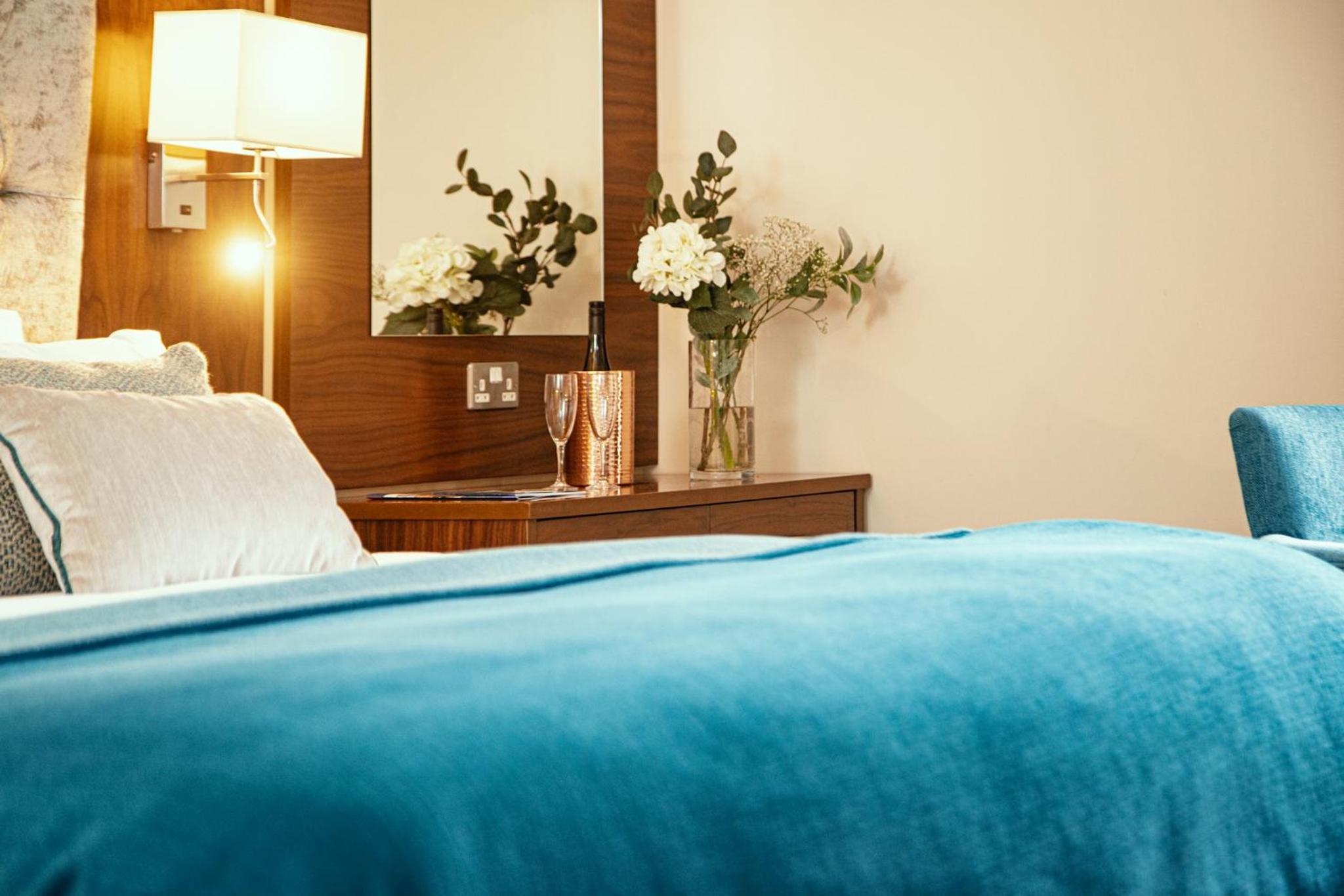 Deluxe Double Room - Photo 9