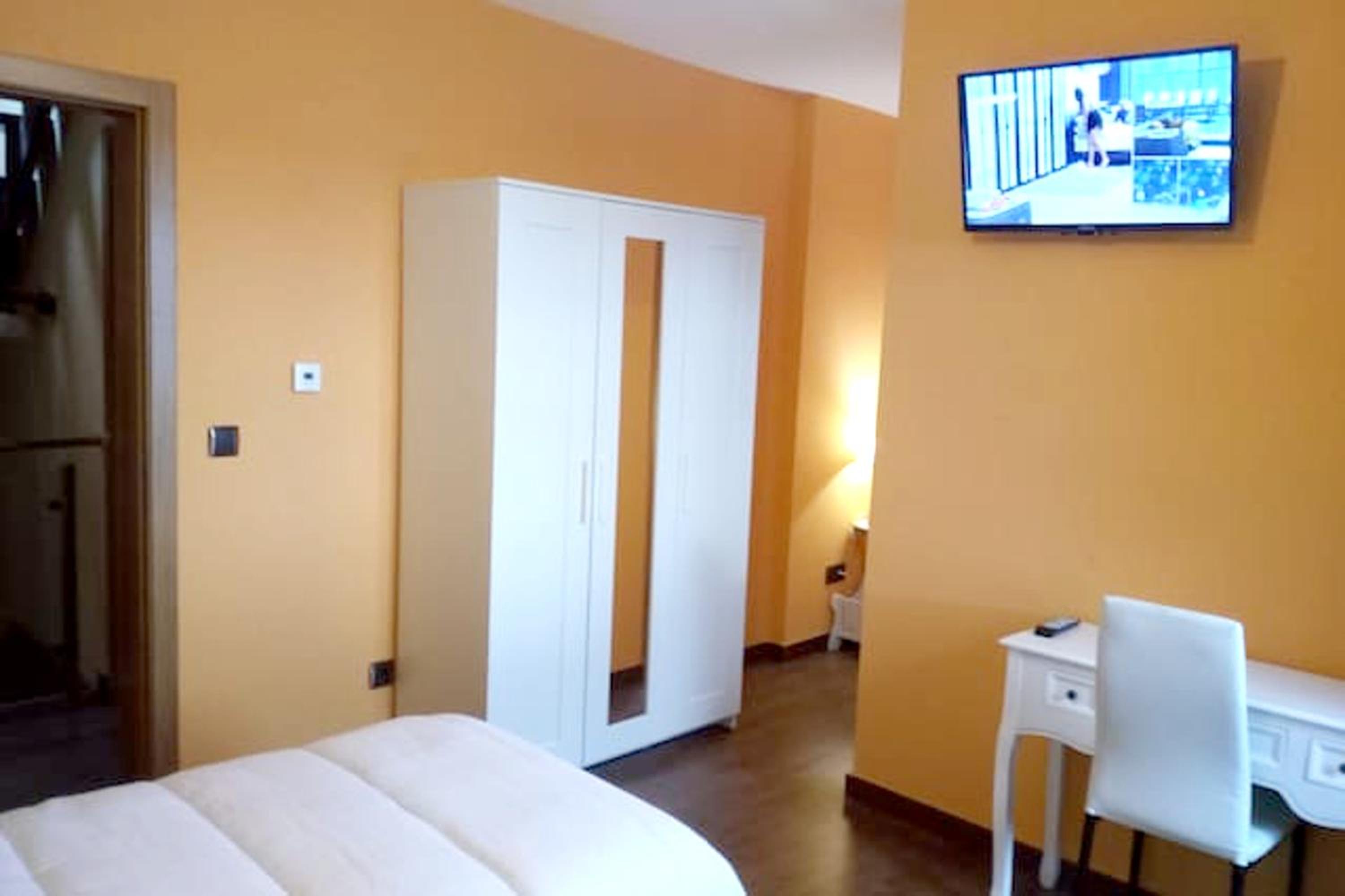 Four-Bedroom Villa photo 2
