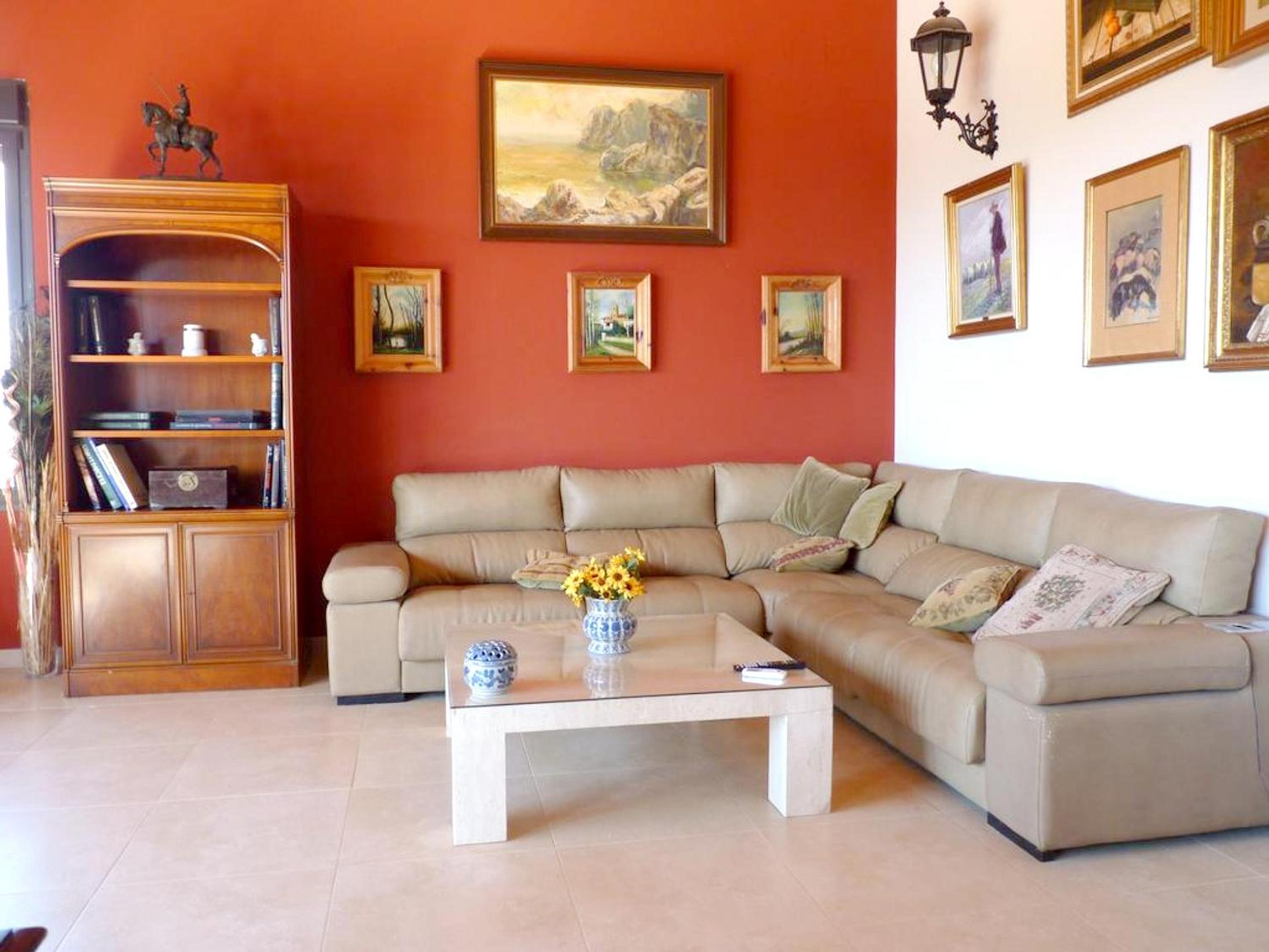 Villa de Cuatro Habitaciones