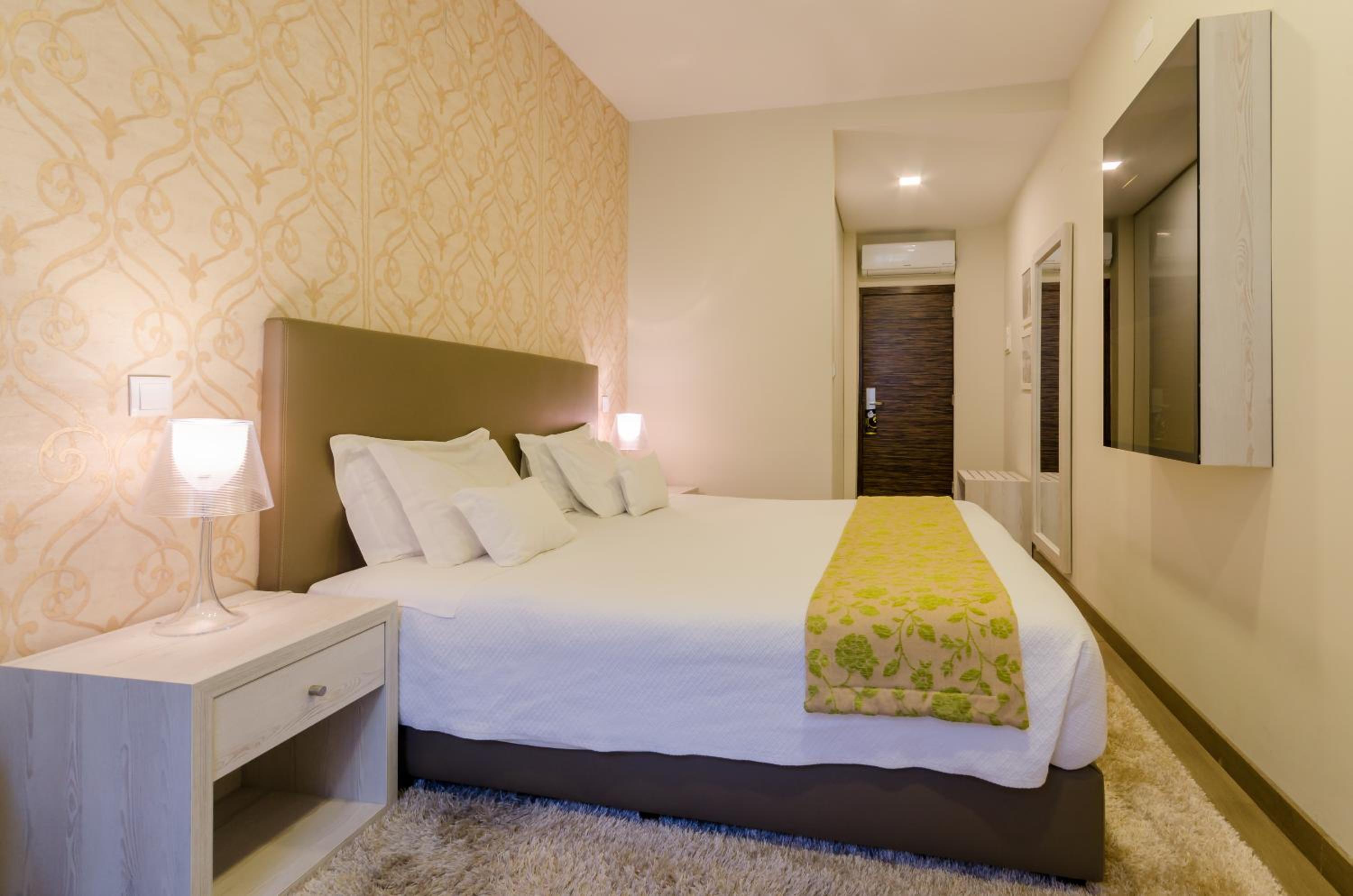Superior Double Room - Photo 3