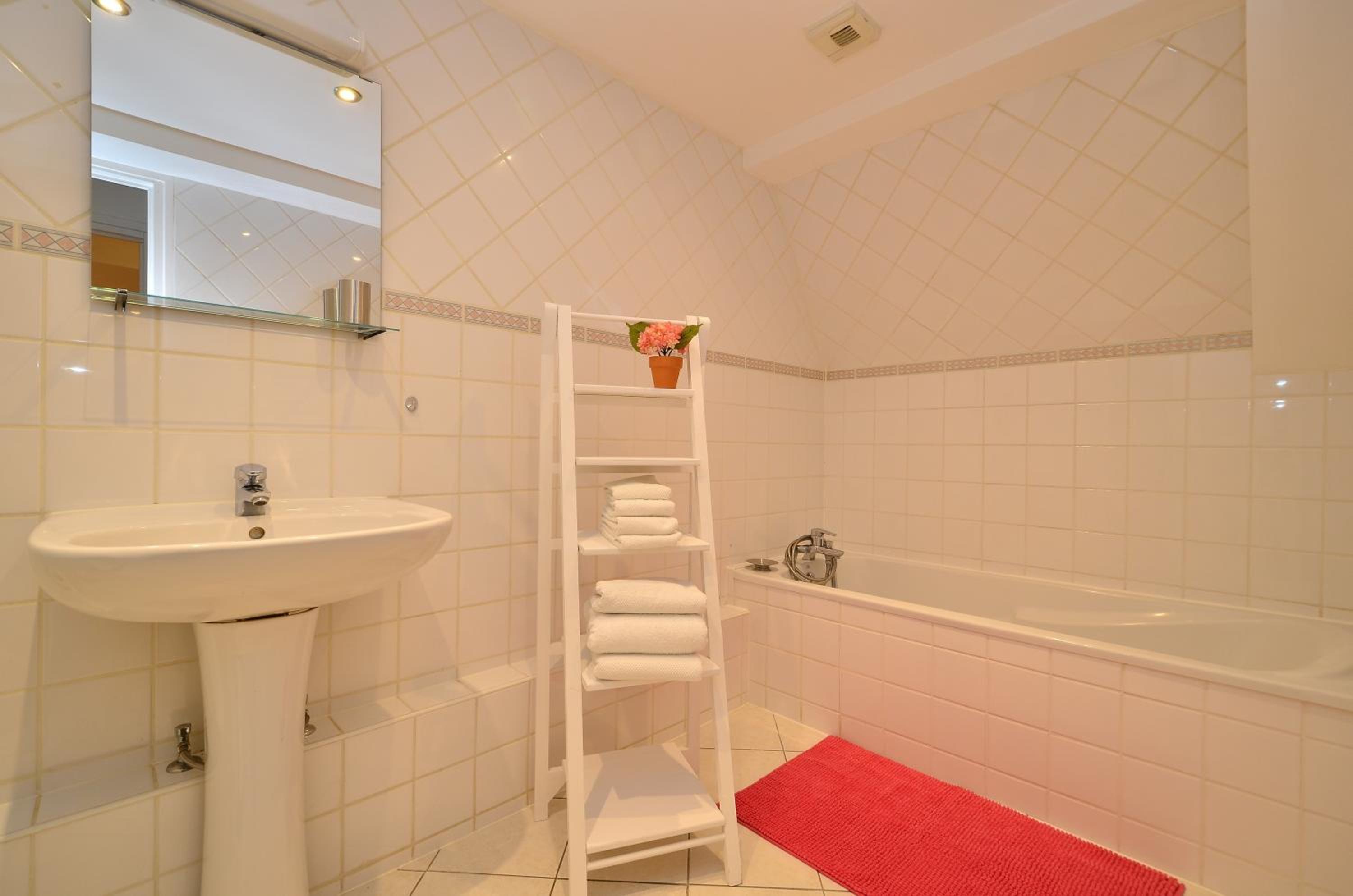 Apartment with View (6 Adults) LA LISIERE photo 2