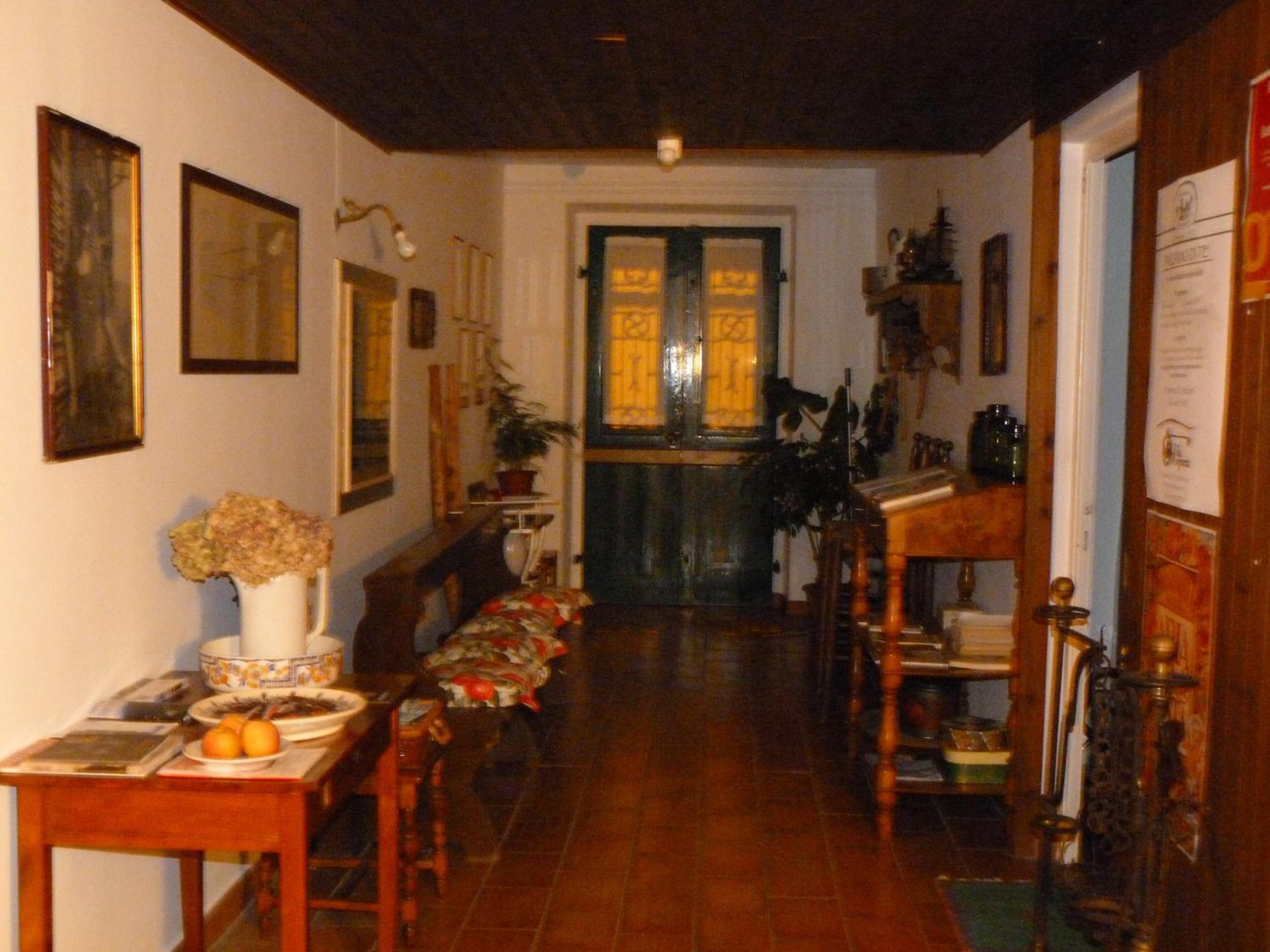 Apartment - Ground Floor - Photo 1