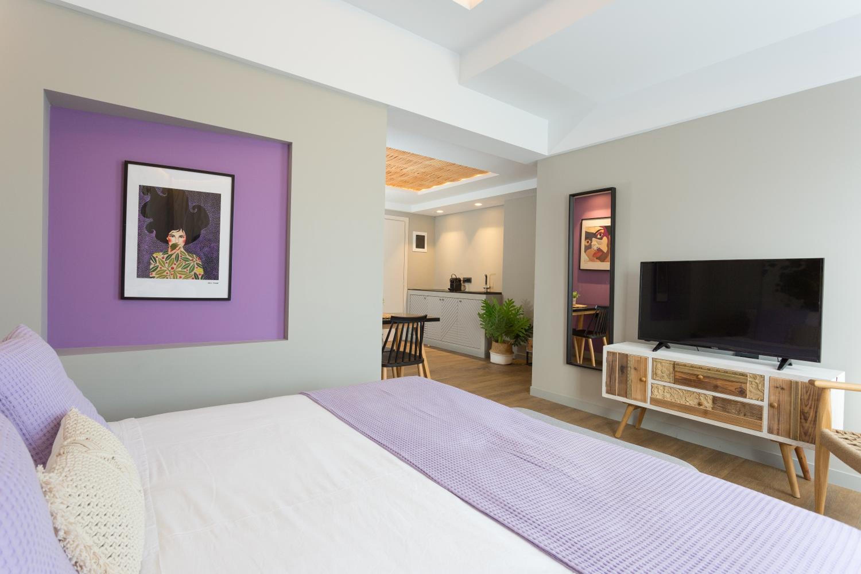 Superior Deluxe Double or Twin Room  - Photo 26