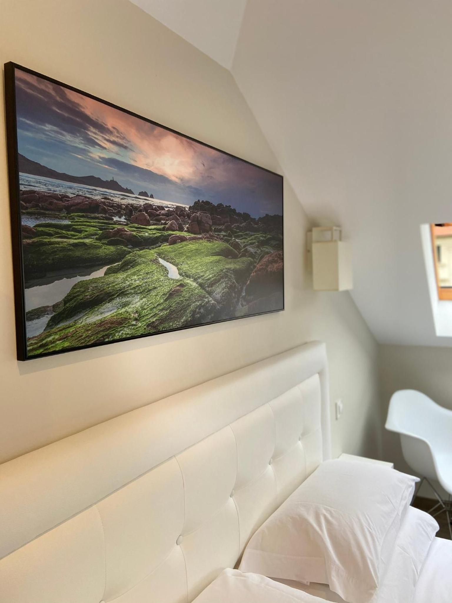 Double Room - Photo 6