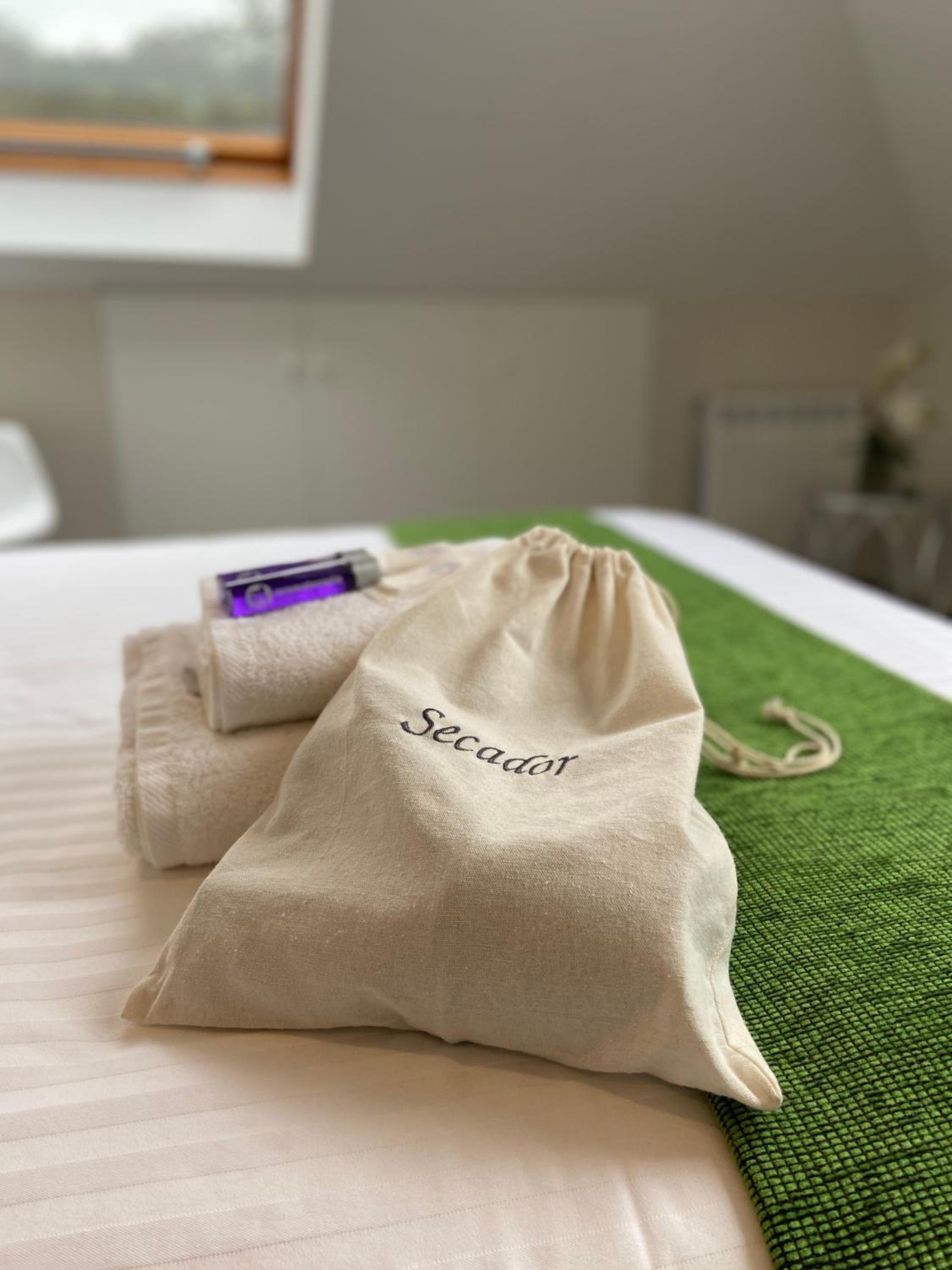 Double Room - Photo 4