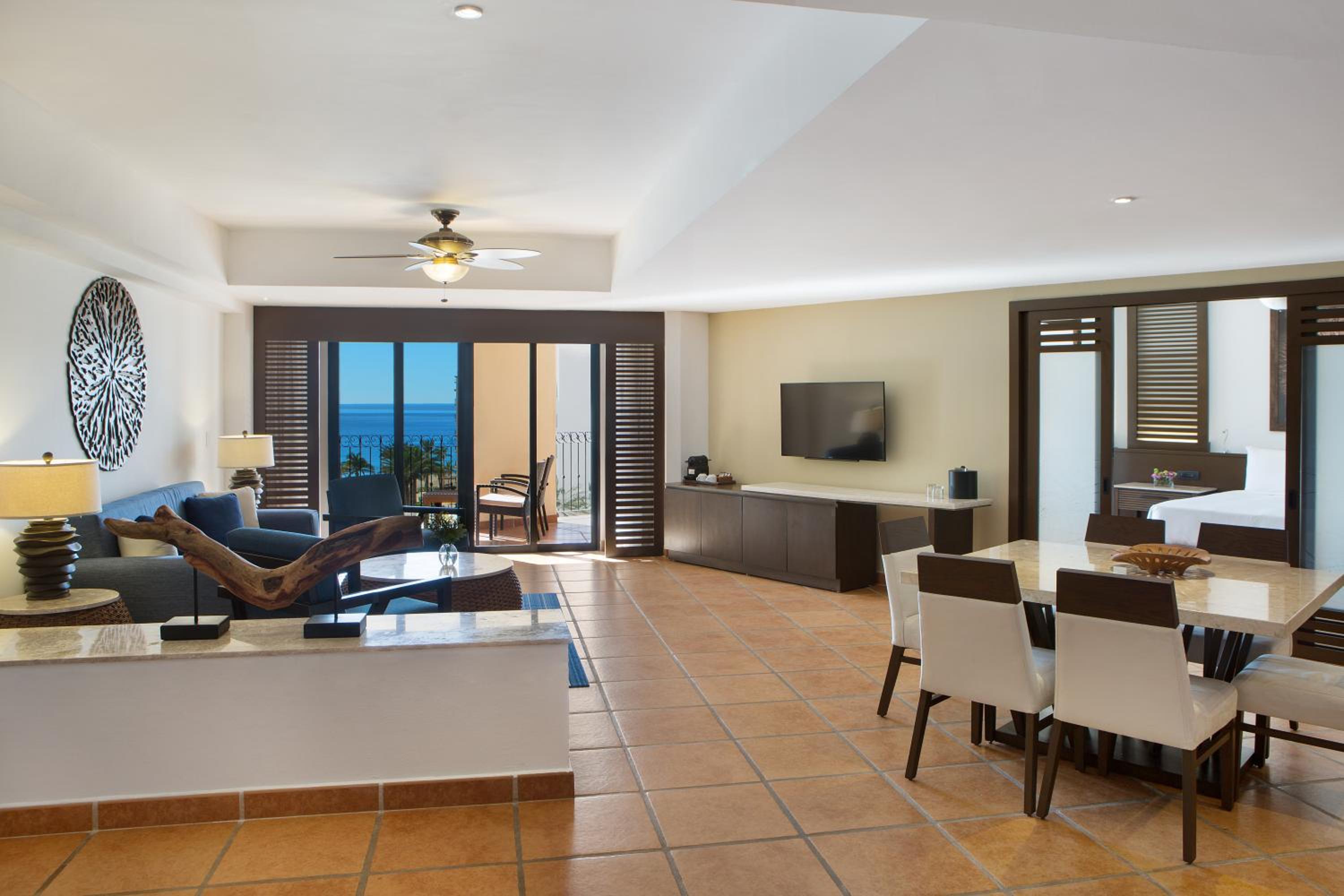 Club One-Bedroom Master Suite with Ocean View - Photo 1