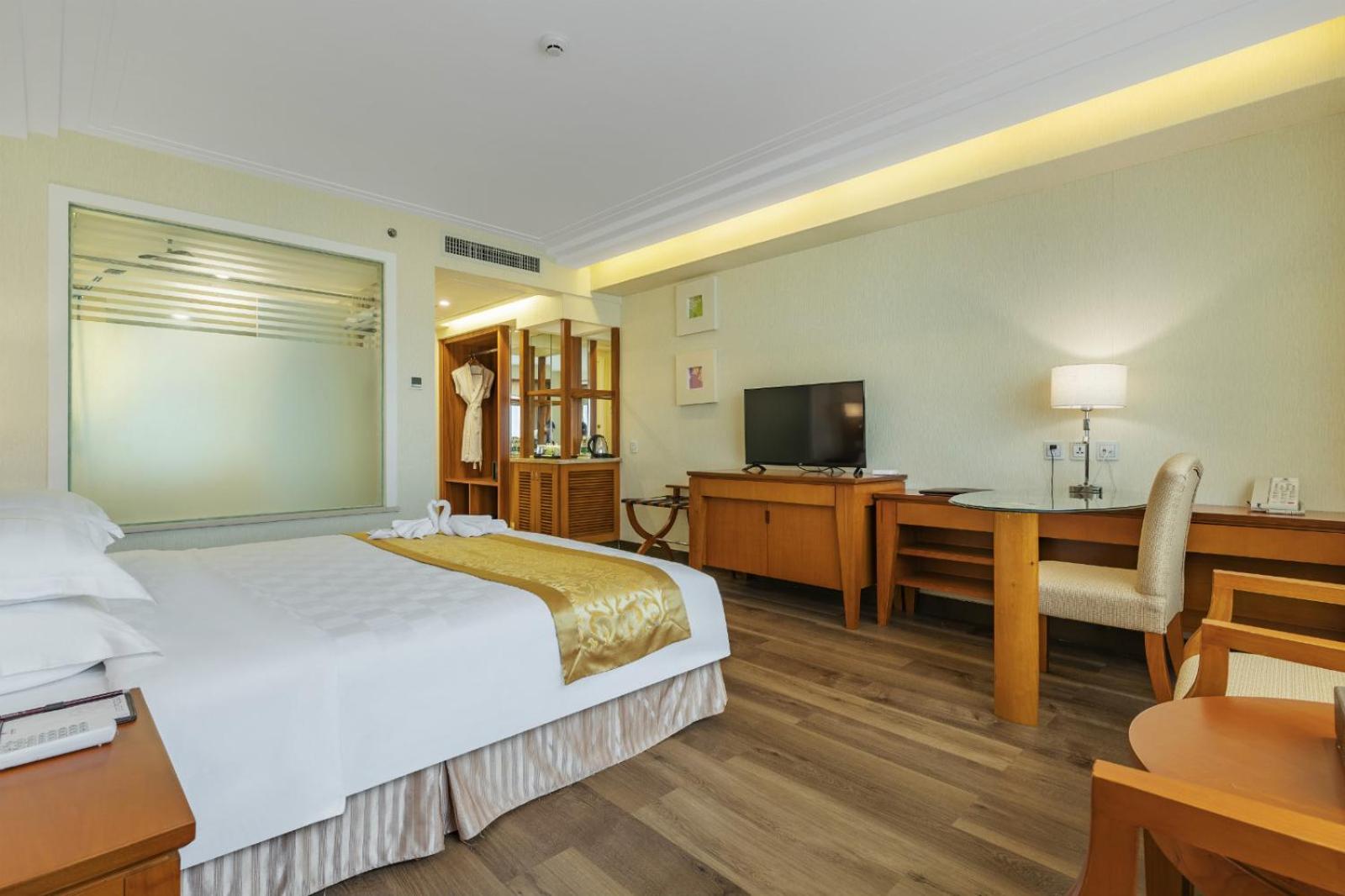 Superior Queen Room photo 2