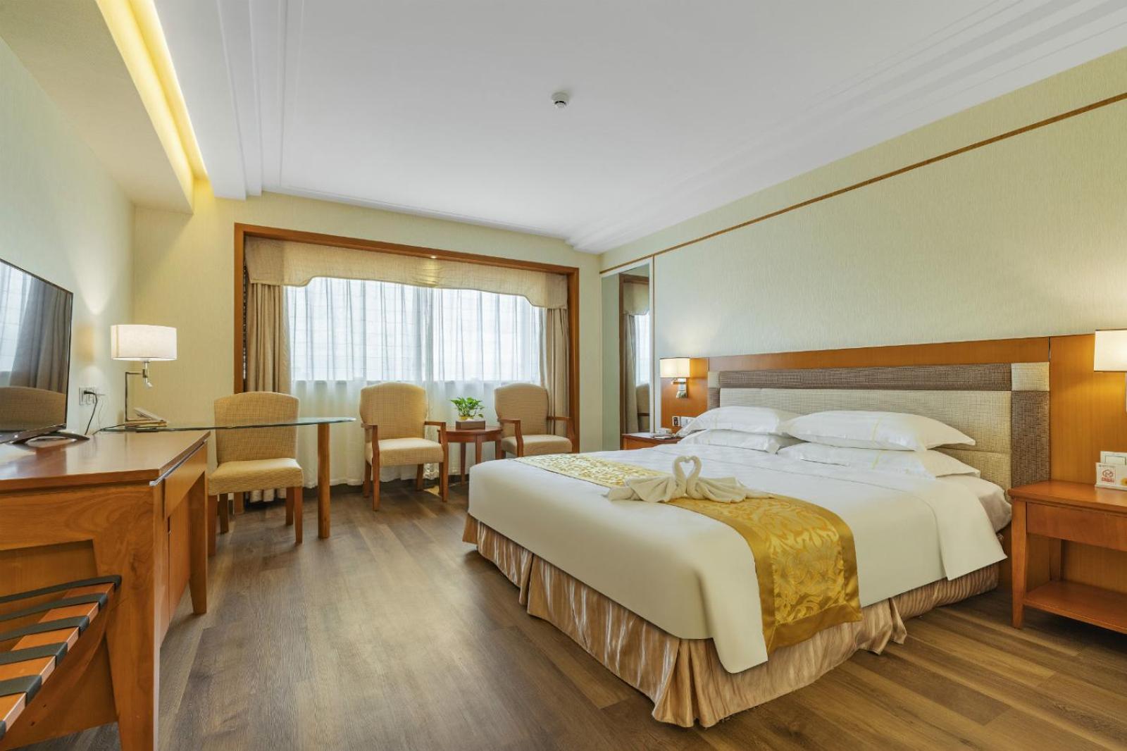 Standard Queen Room photo 1