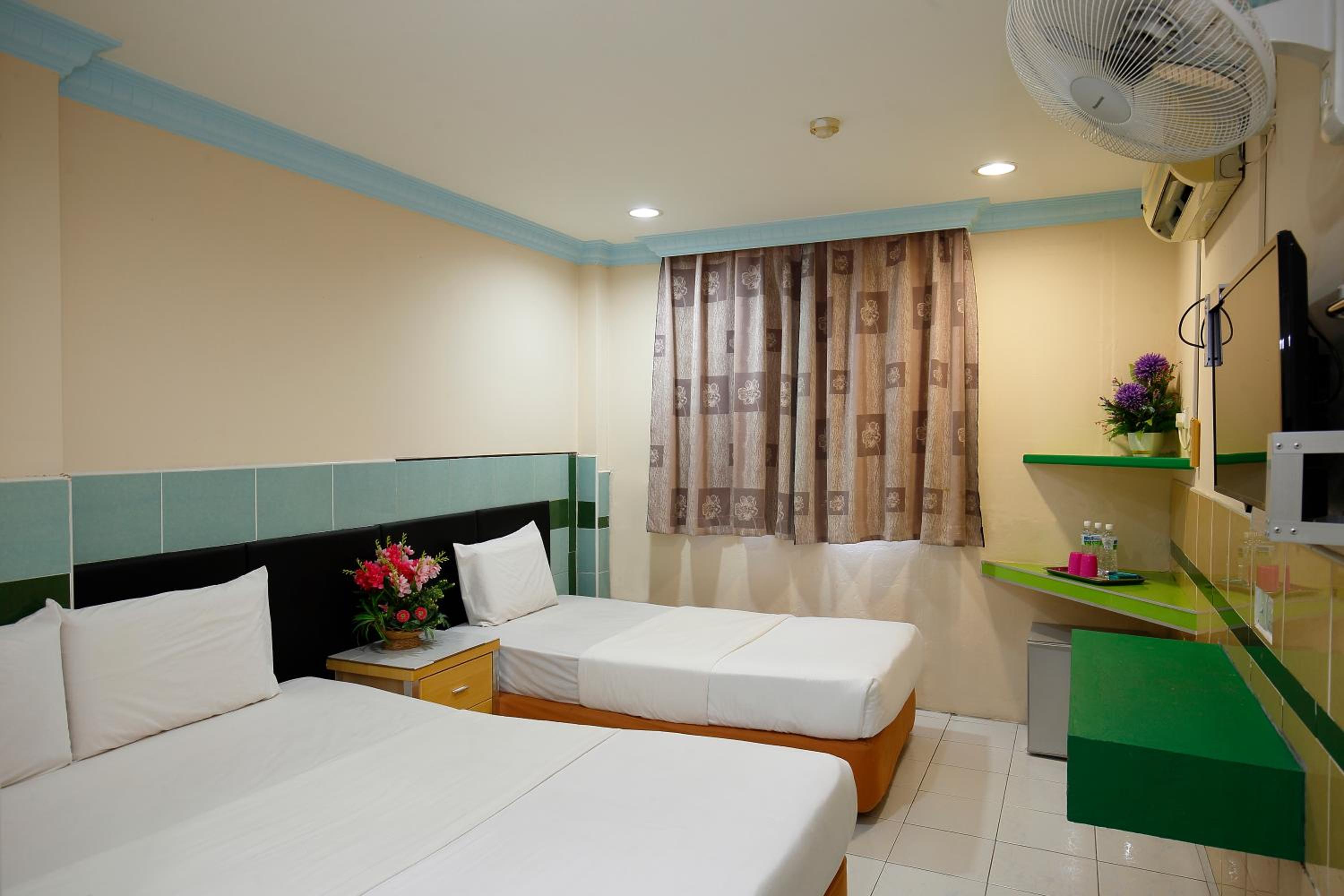 Triple Room - Photo 2