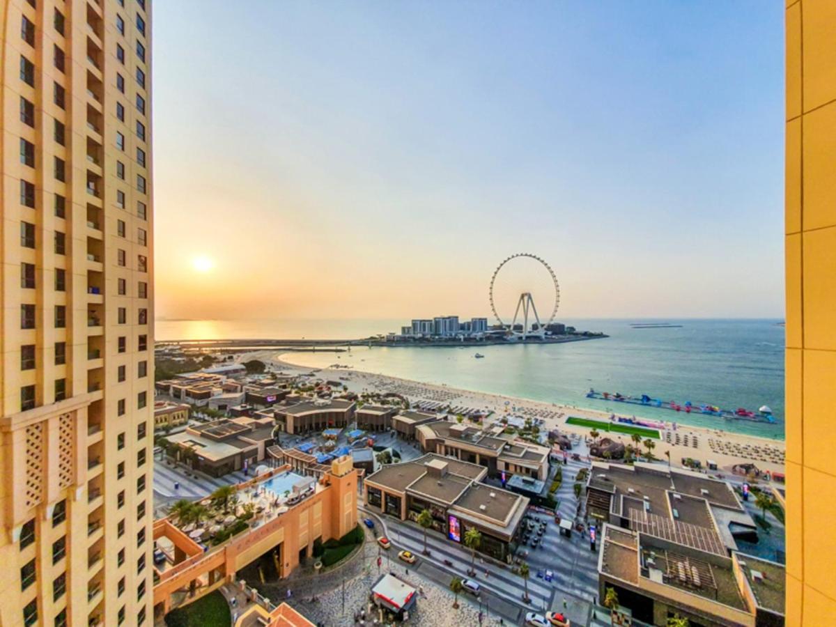 Apartment with Sea View photo 1