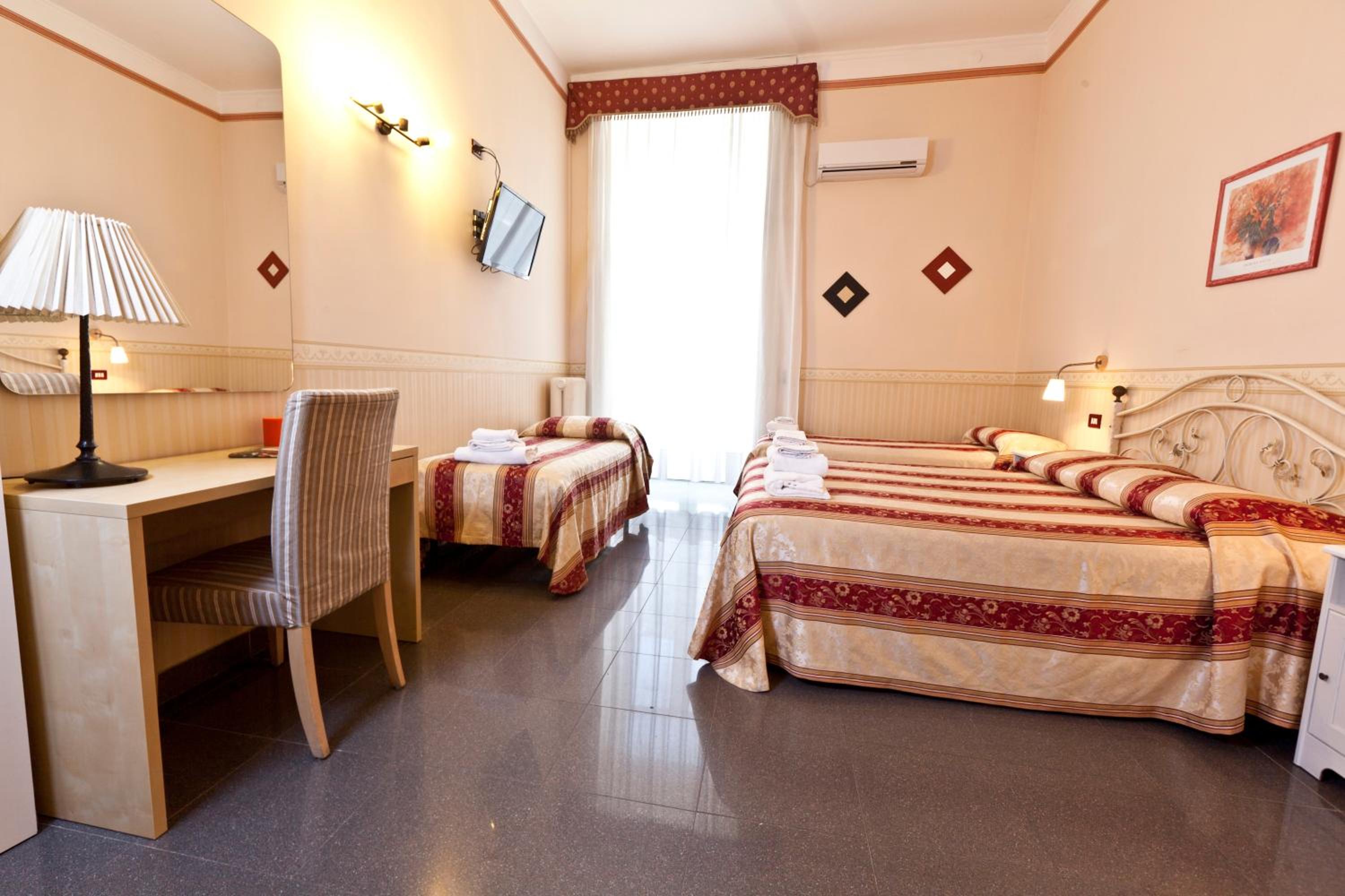 Quadruple Room photo 1