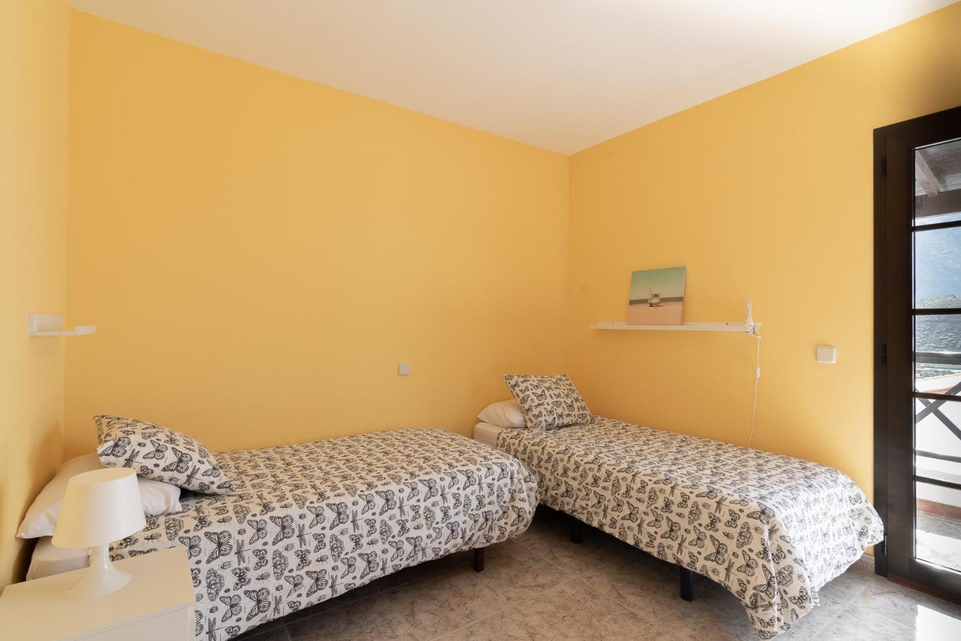 Two-Bedroom House photo 2