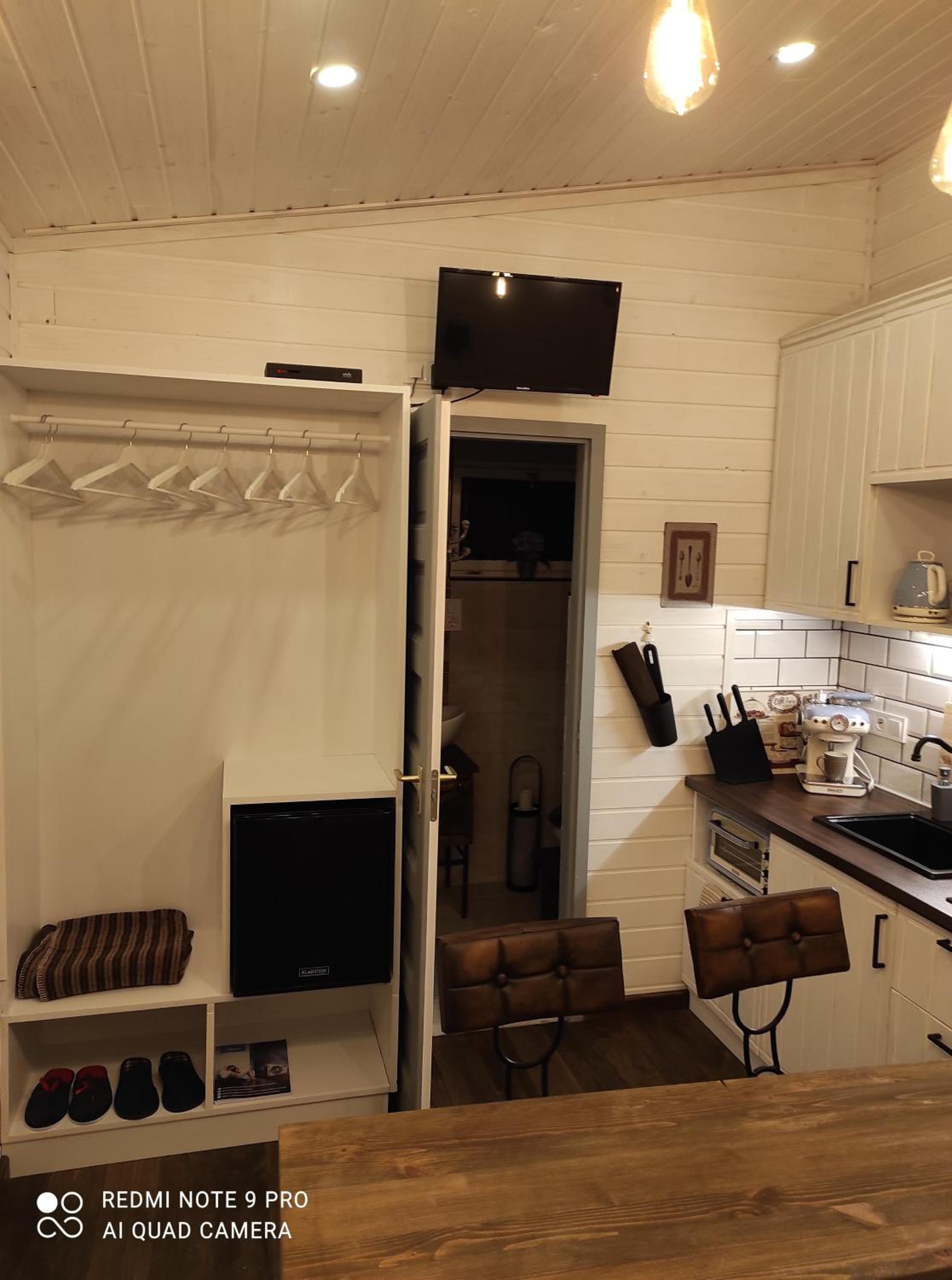 Double Room with Terrace - Photo 6
