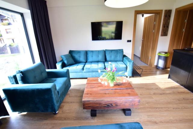 One-Bedroom Apartment - Photo 4