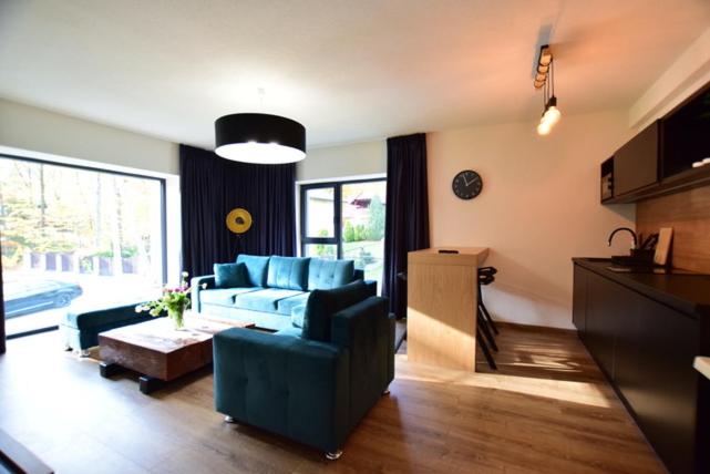 One-Bedroom Apartment - Photo 11