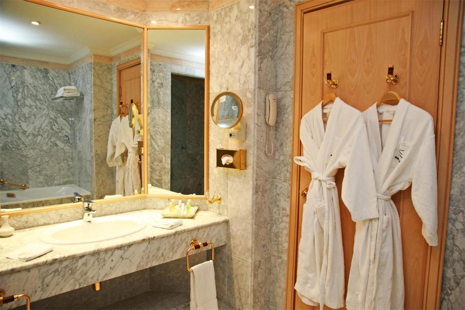 Family Suite - Photo 4