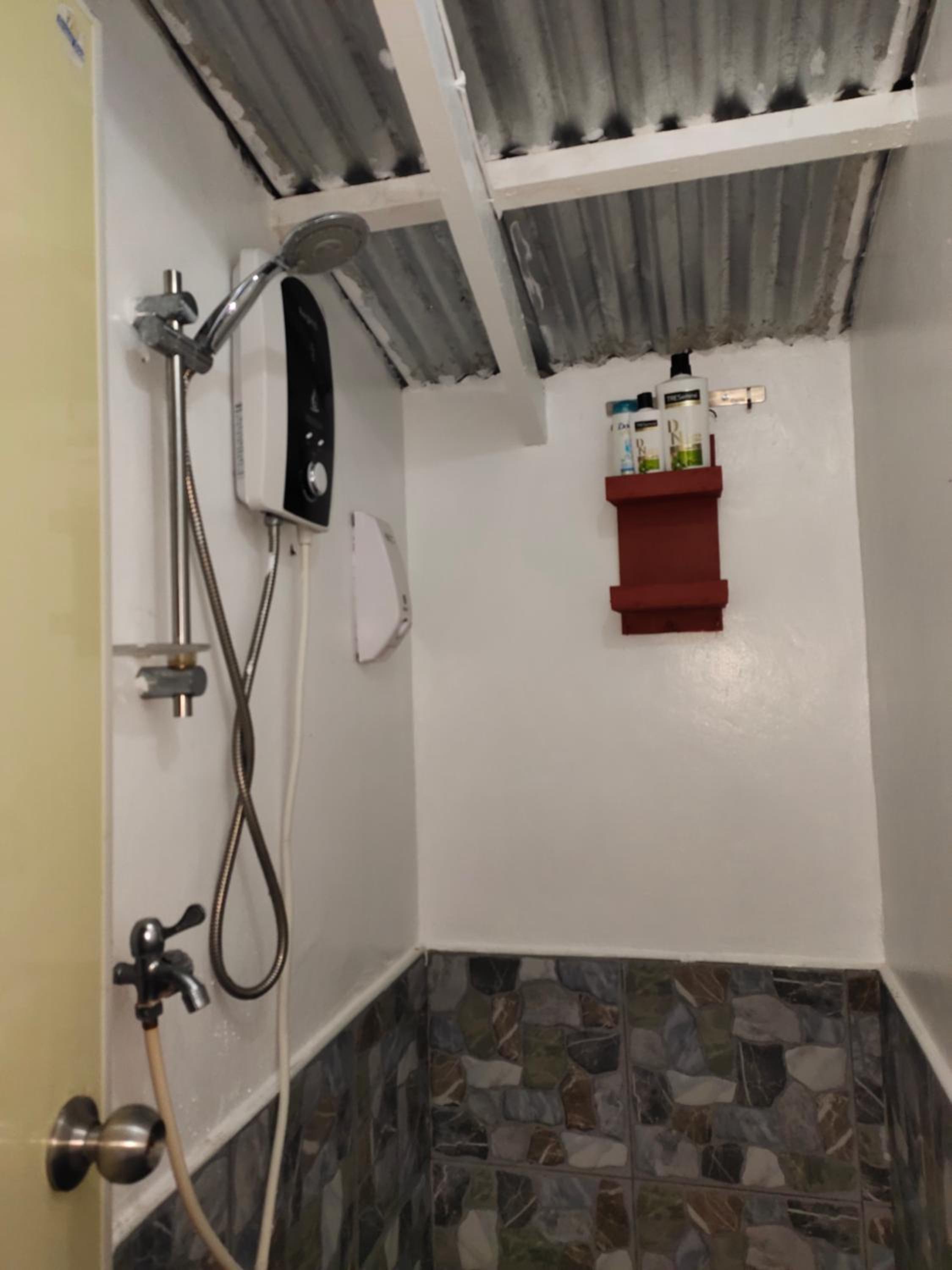 Budget Double Room - Photo 4