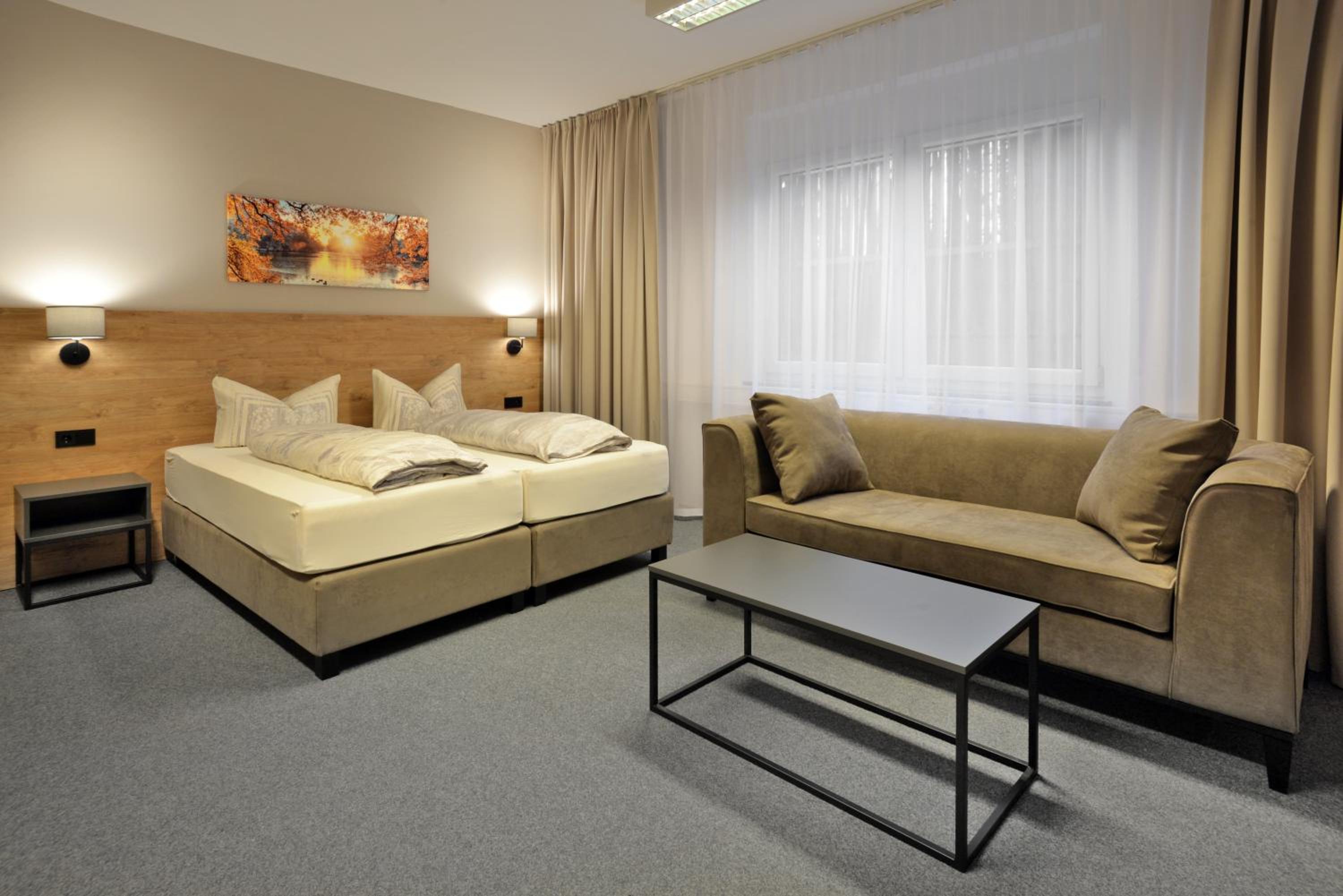 Large Double Room