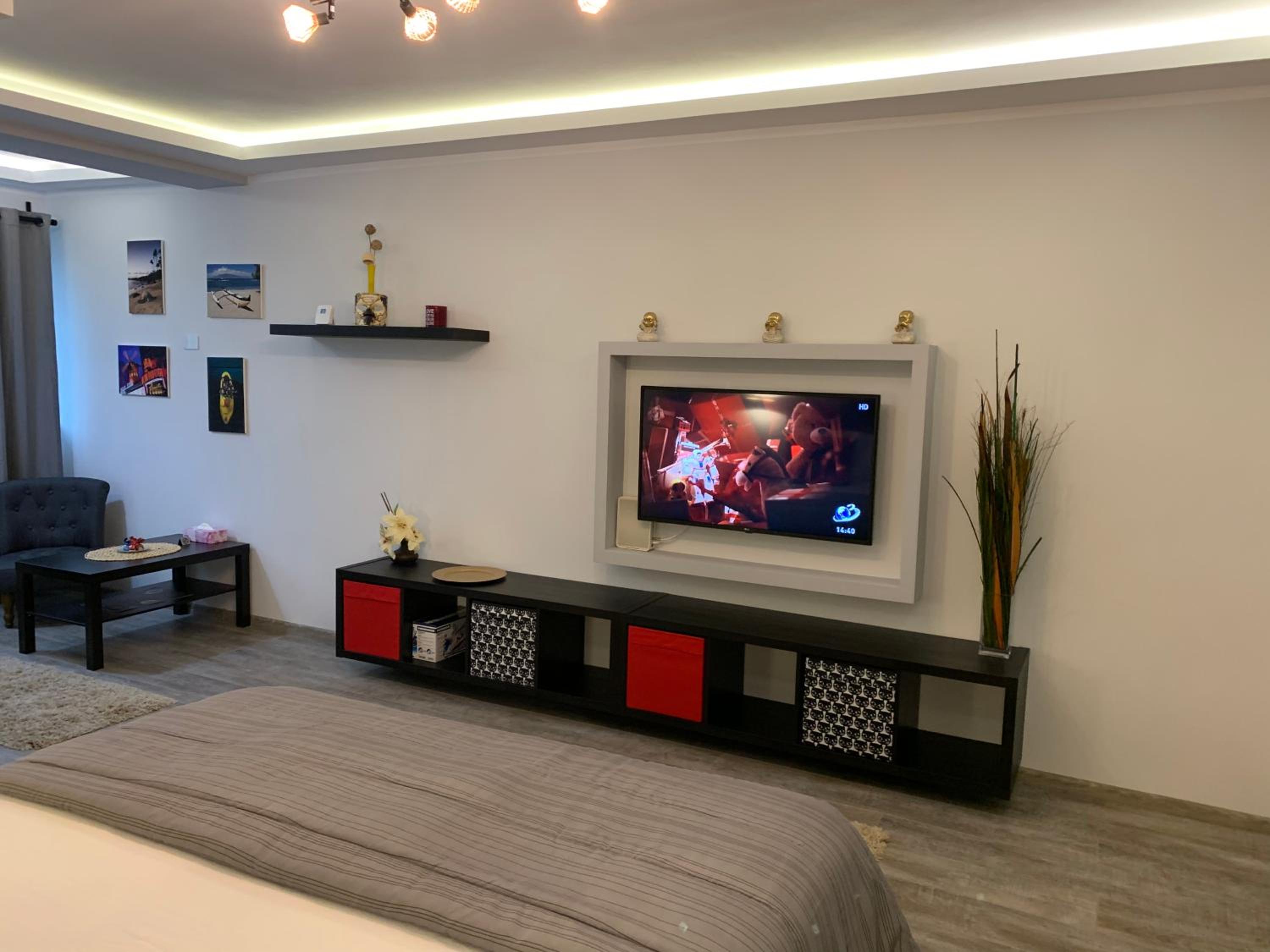 One Bedroom Apartment with River View photo 1