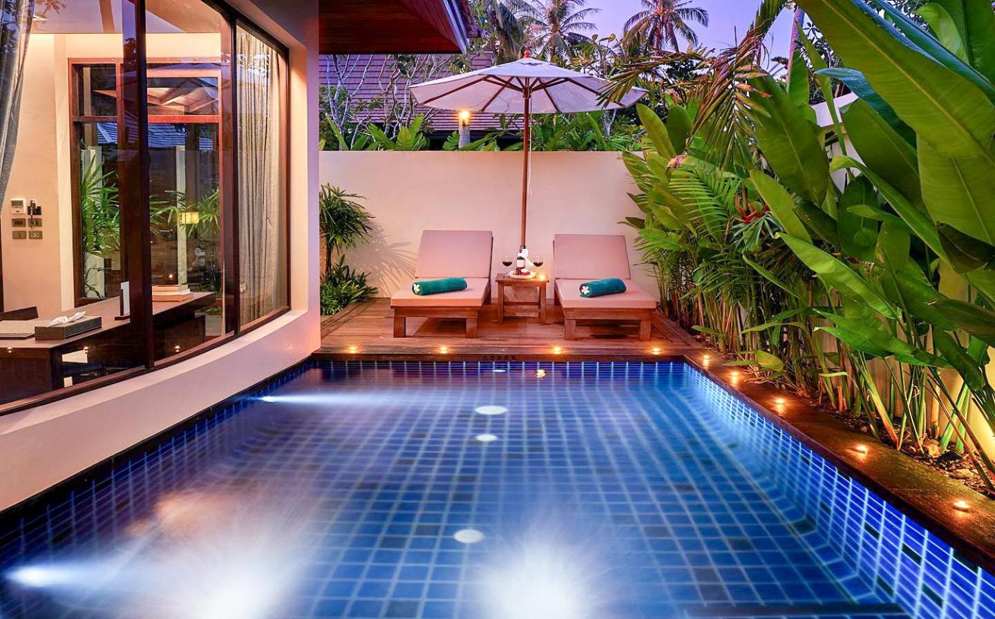 Villa with Private Pool - Photo 10