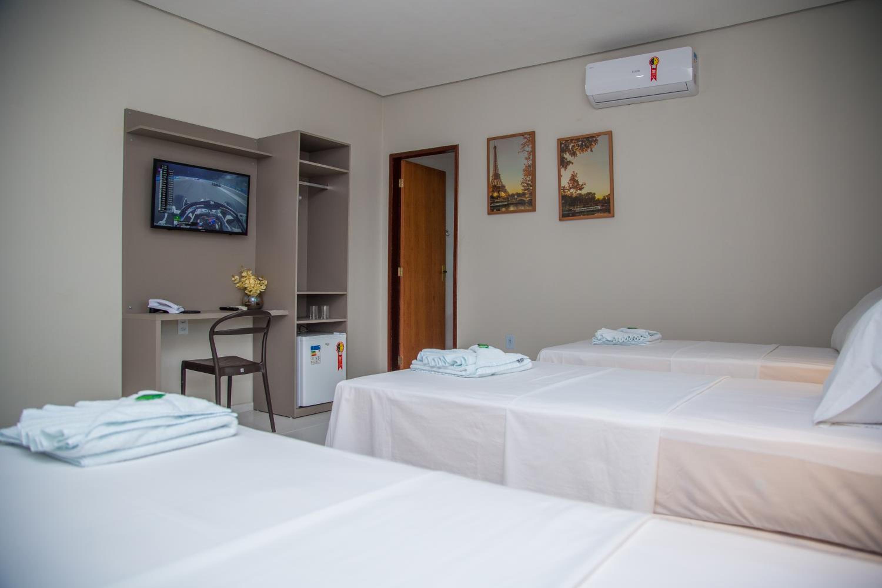 Superior Triple Room - Photo 1
