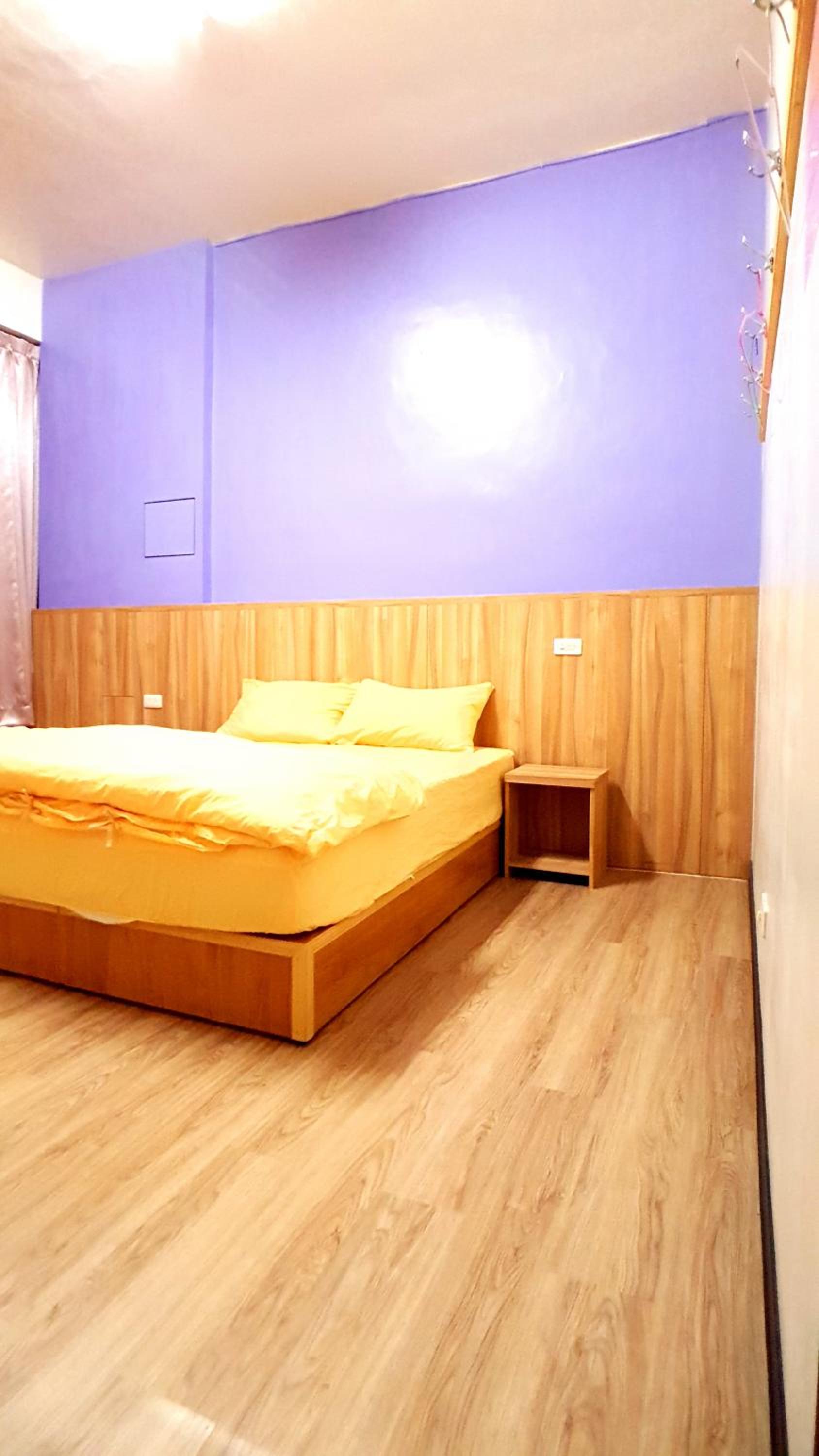 Standard Double Room with Shared Bathroom photo 2