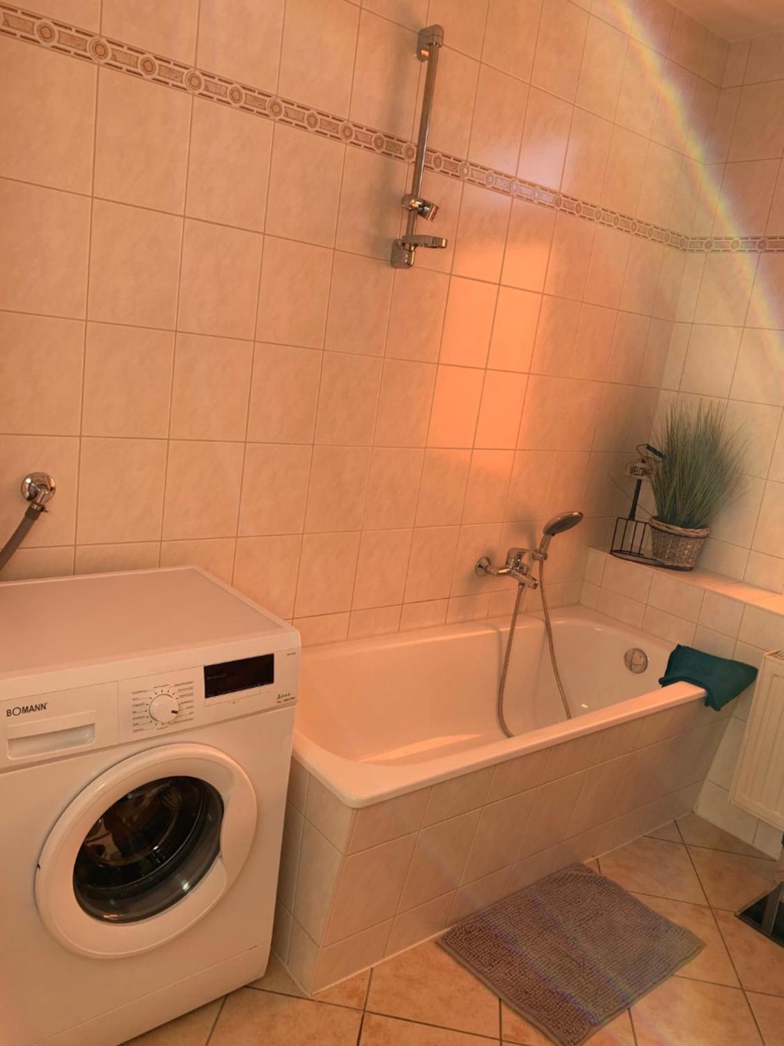 One-Bedroom Apartment - Photo 15
