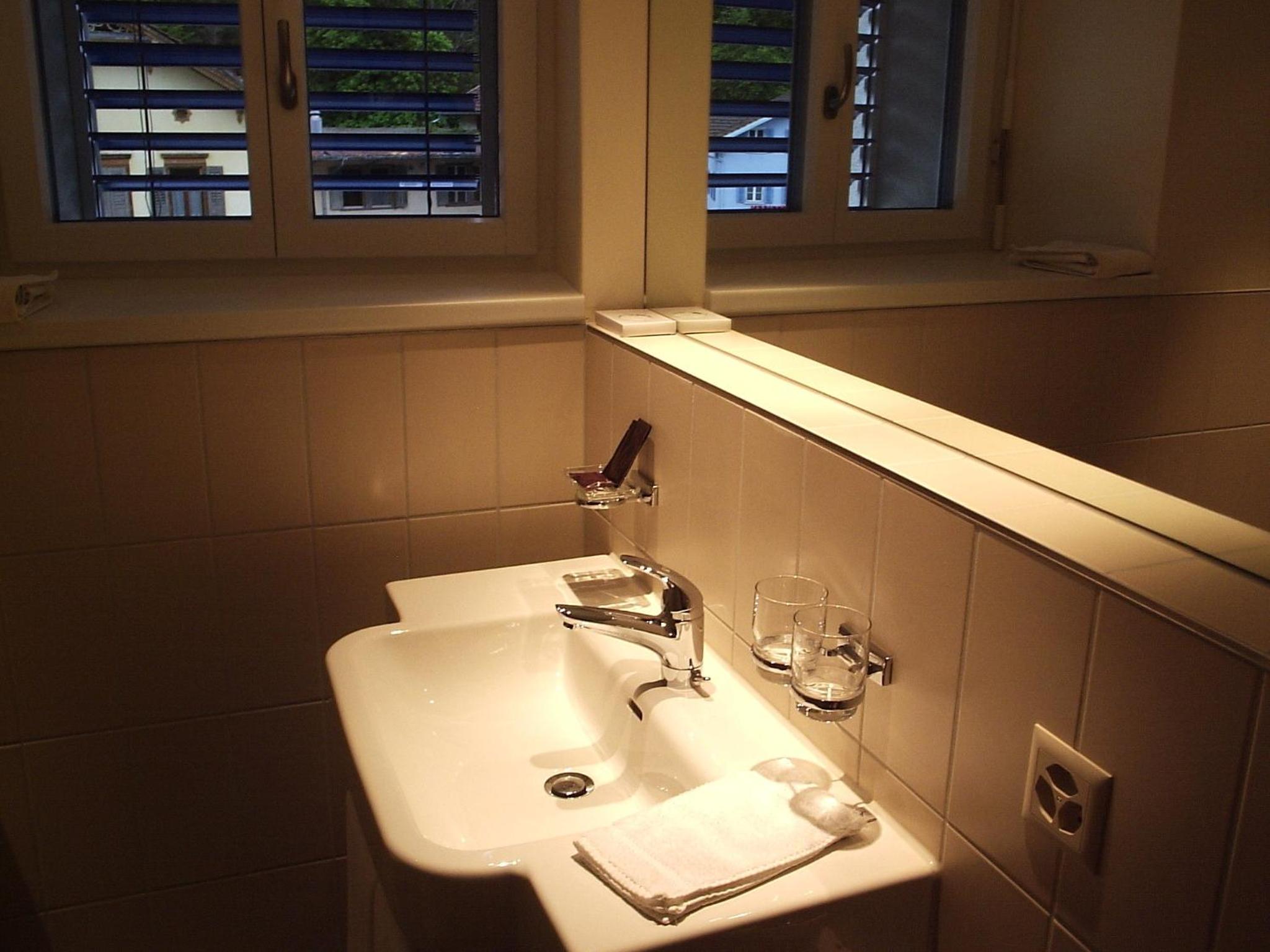 Single Room photo 2