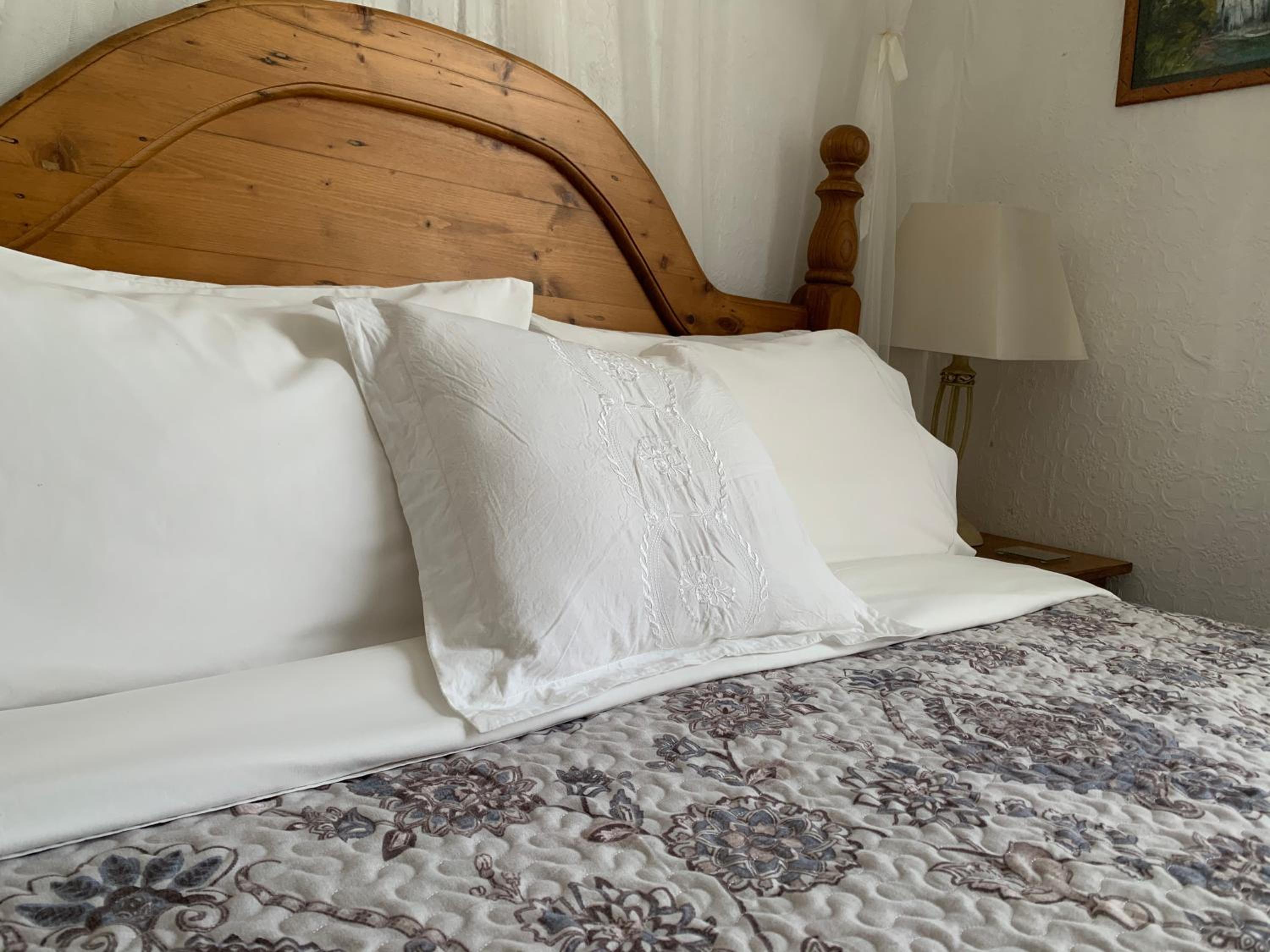 Double Room with Private Bathroom - Adults only photo 1